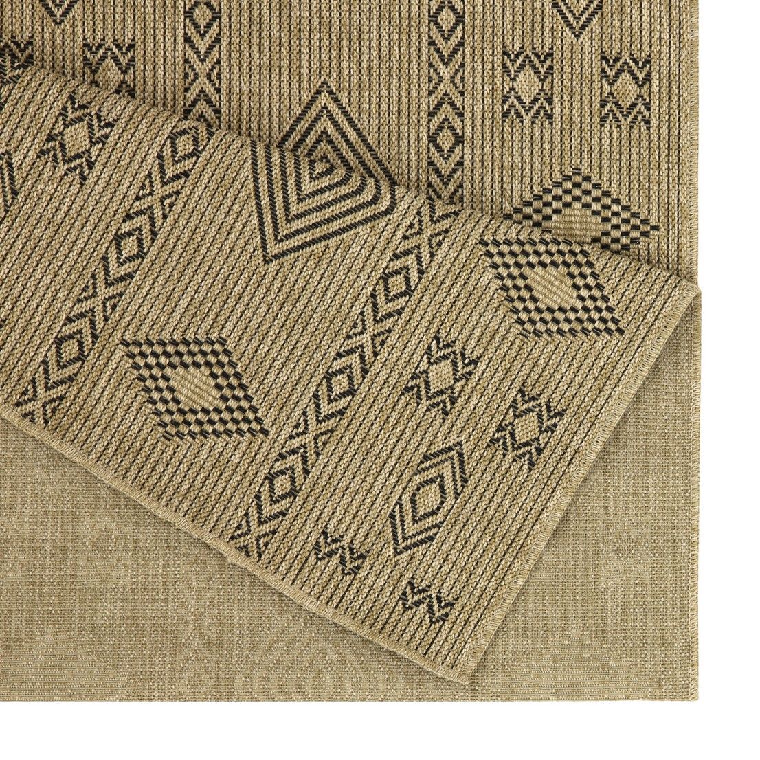 Earth 5'3" x 7'3" Indoor/Outdoor Area Rug - Jute/Black