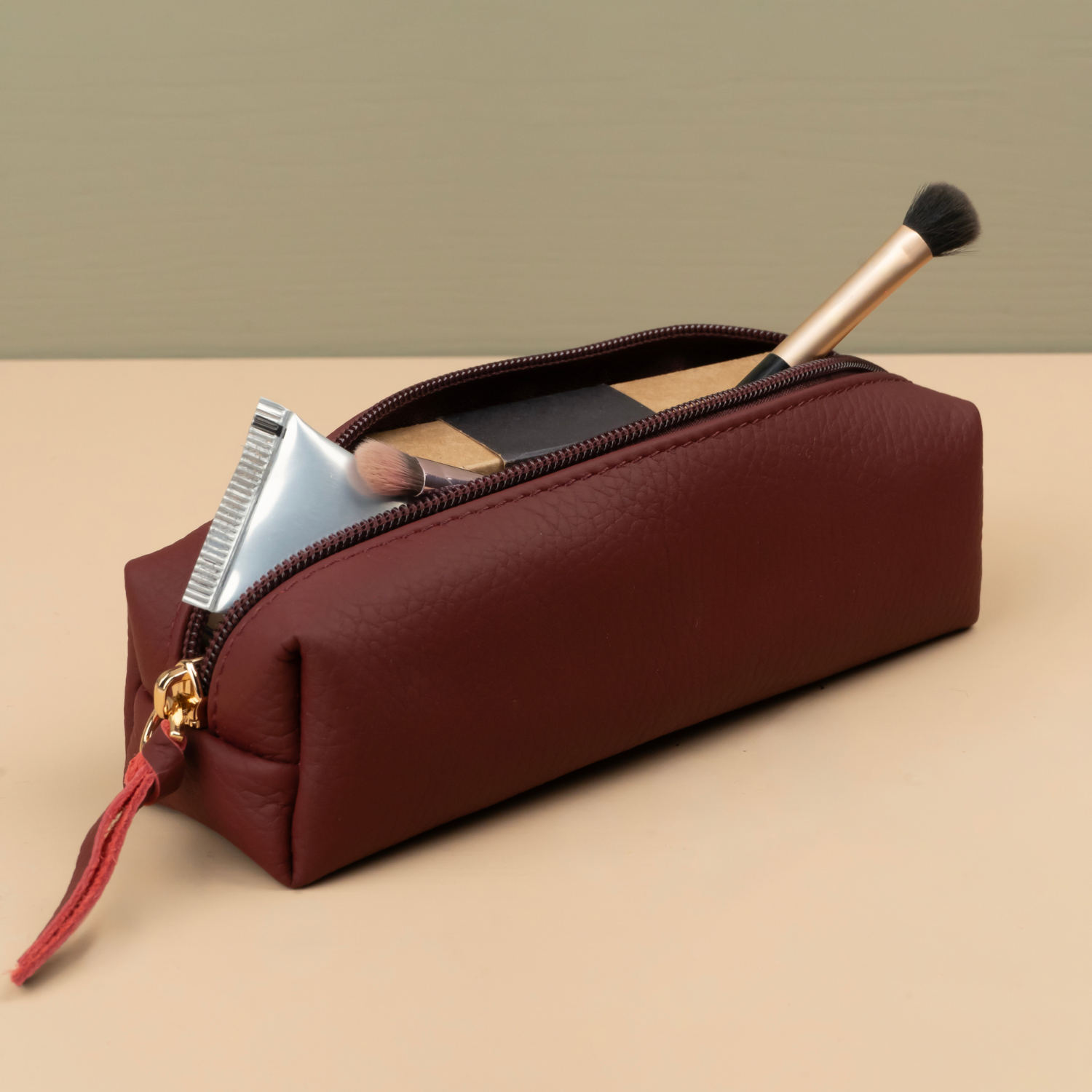Aurora Leather Makeup Bag — Burgundy