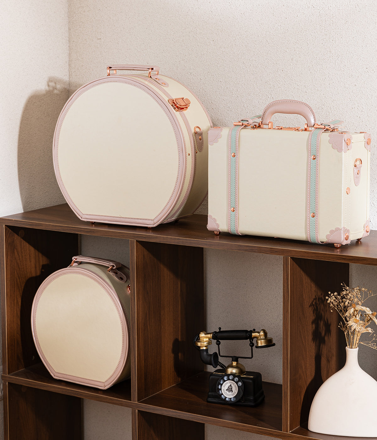 Minimalism Medium Hat Box - Cream White's