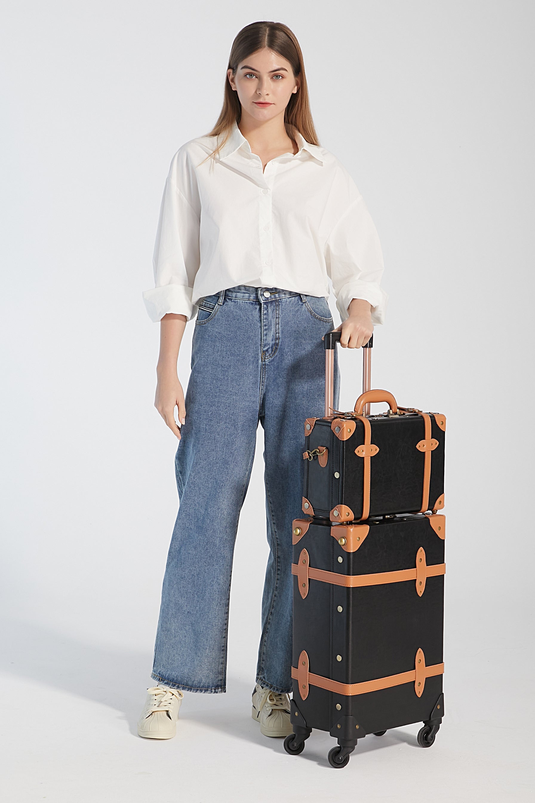 Minimalism Large Check-in Set - Train Case