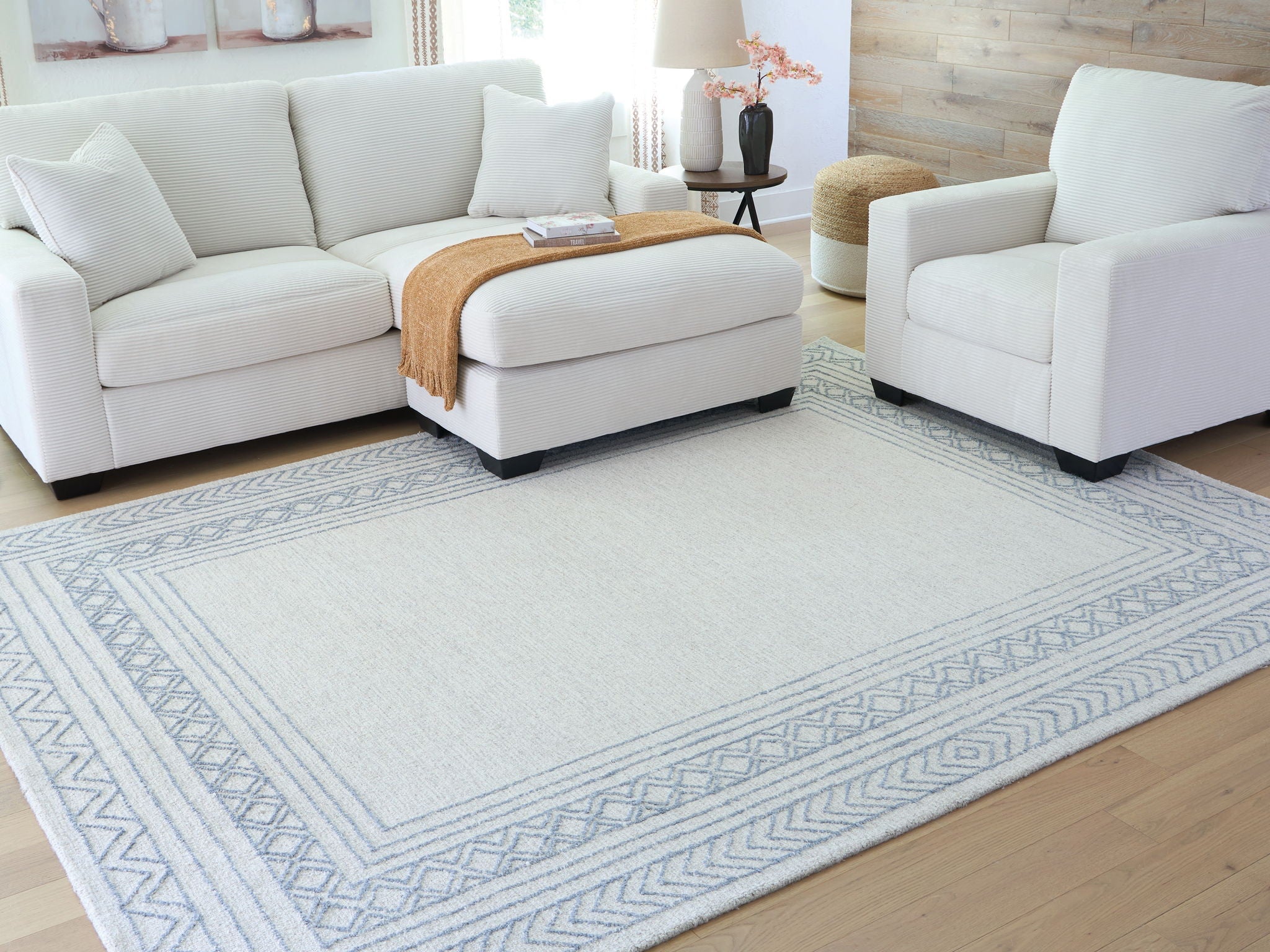 Azelhurst Area Rug