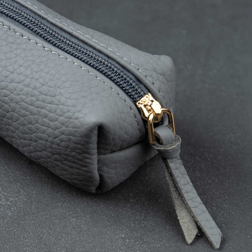 Aurora Leather Makeup Bag — Grey