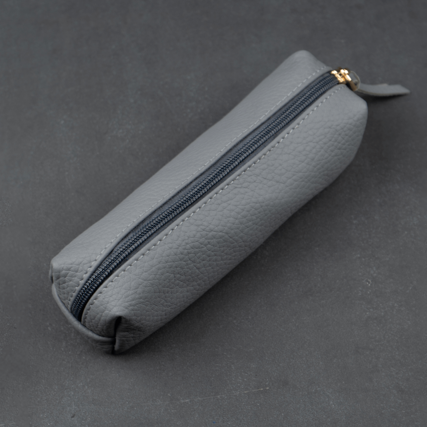 Aurora Leather Makeup Bag — Grey