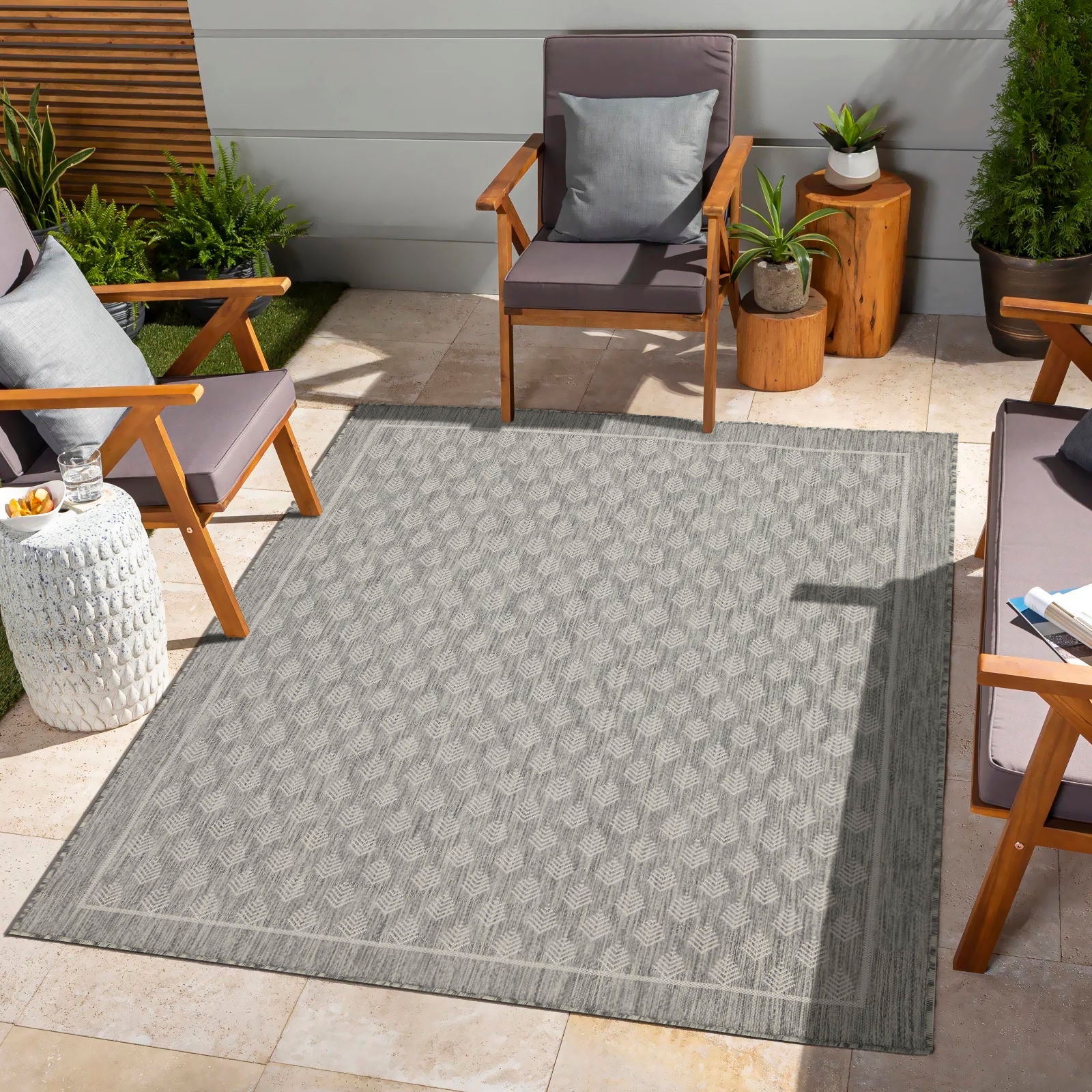 Sunshine 2'7" x 7'3" Indoor/Outdoor Runner Rug
