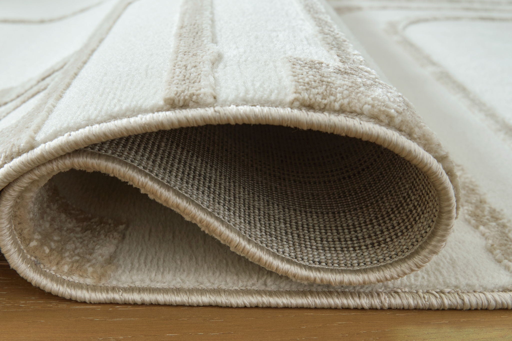 Farongrove Area Rug
