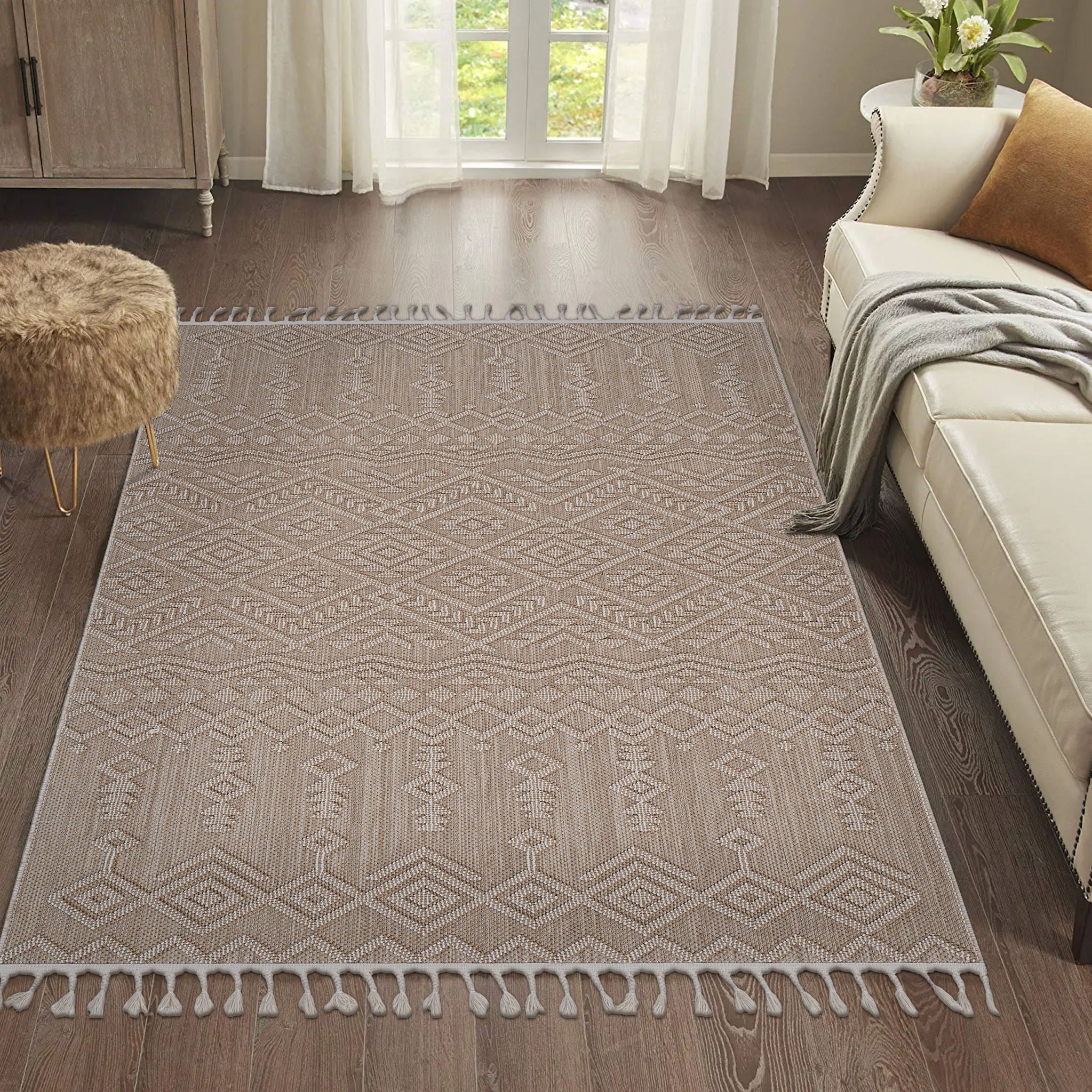 Guros Traditional Indoor/Outdoor Area Rug