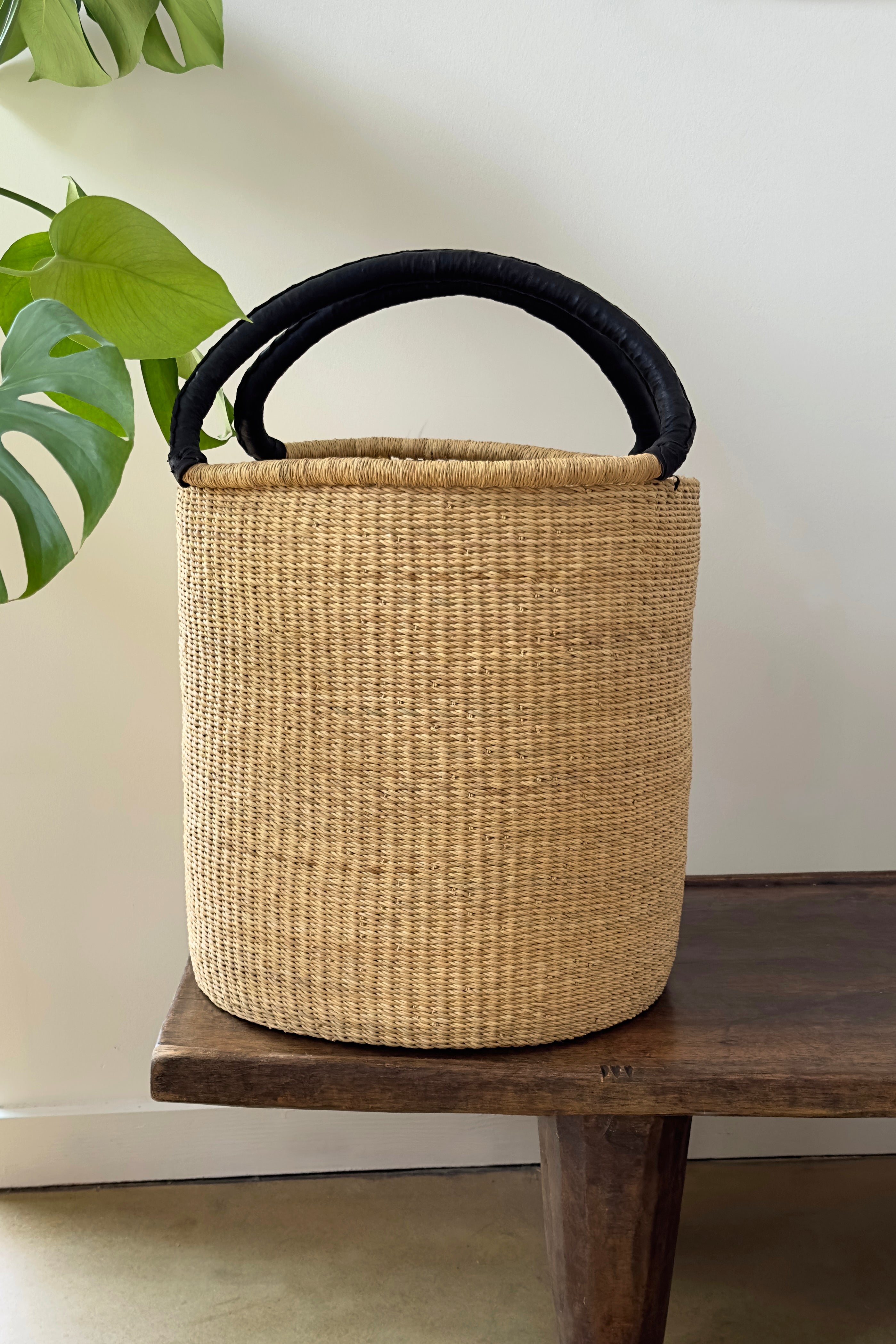 Simple Streamlined Hamper