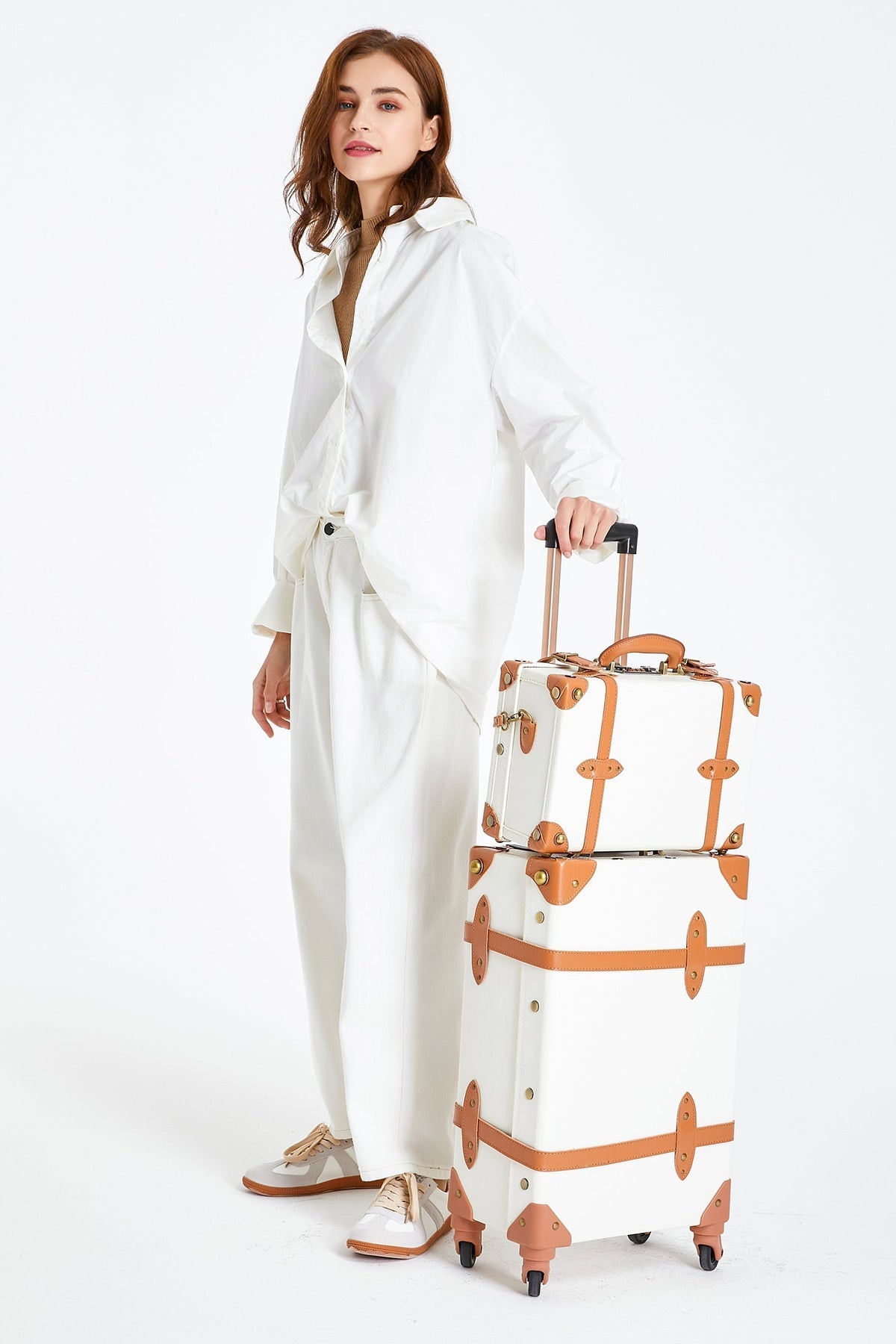 Minimalism Large Check-in Set - Train Case