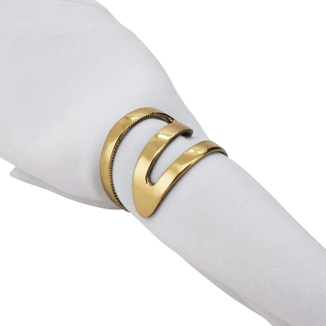 Fennco Styles Contemporary Zig Zag Metal Napkin Rings, Set of 4 - Silver Decorative Napkin Holders for Home, Dining Room, Banquet, Family Gathering, Holiday and Special Occasion