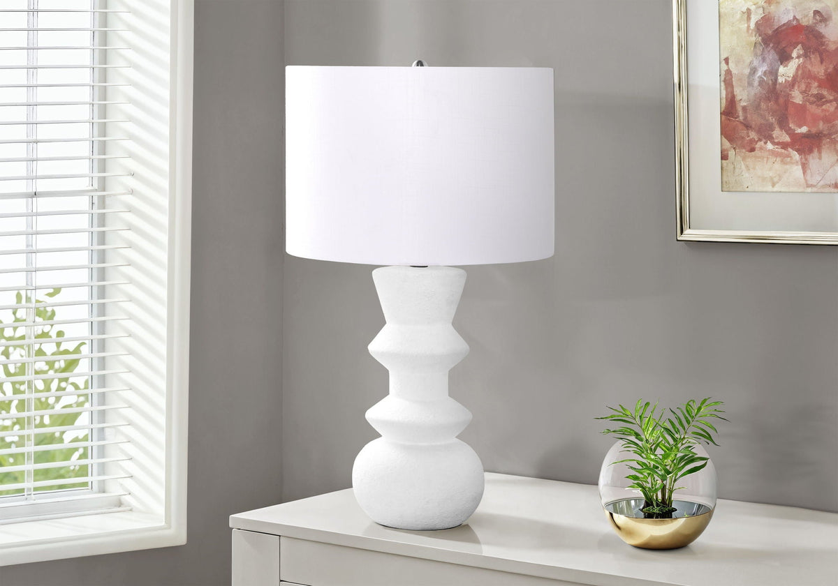 Geometric Ceramic Table Lamp — Black or Beige