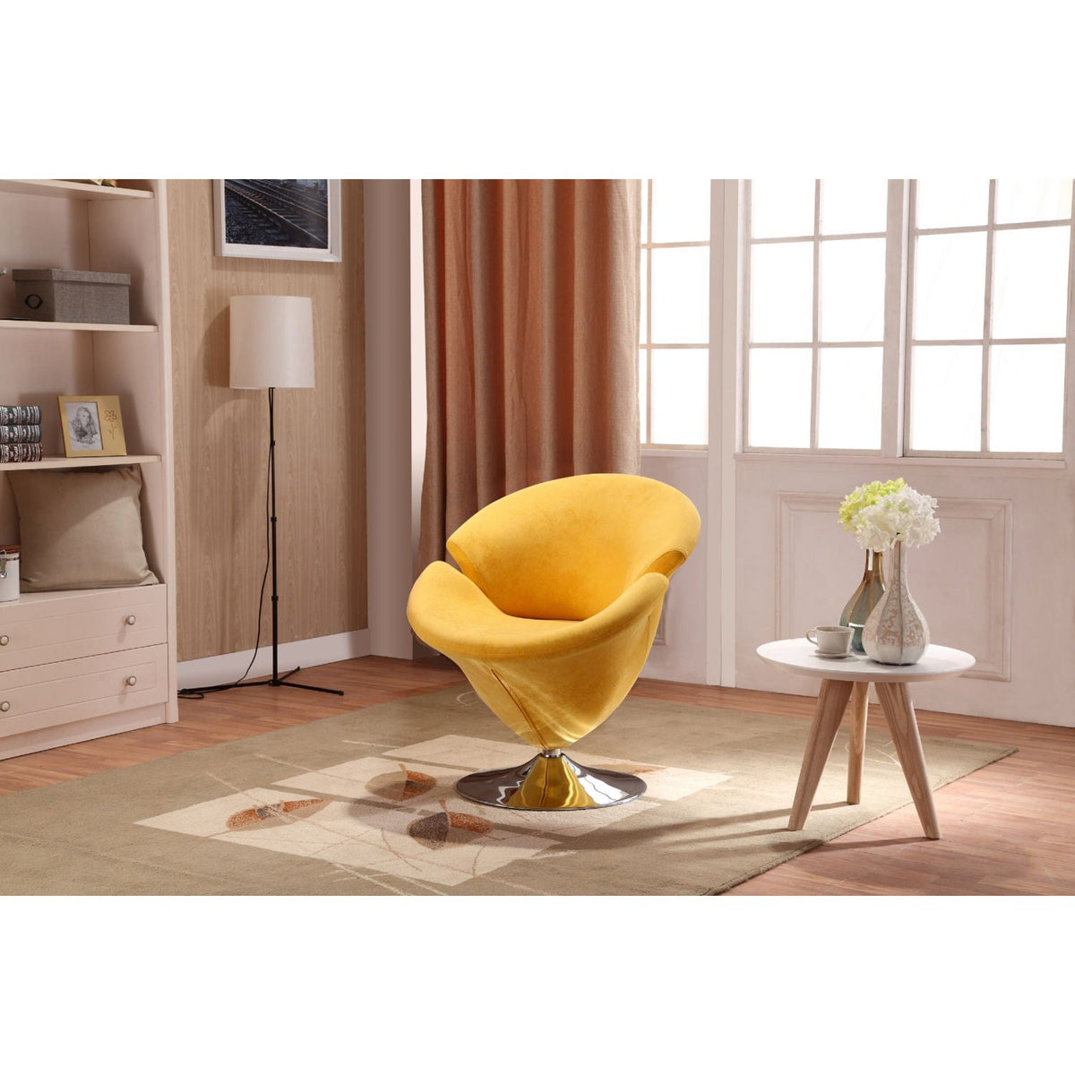 Tulip Sculptural Swivel Lounge Chair