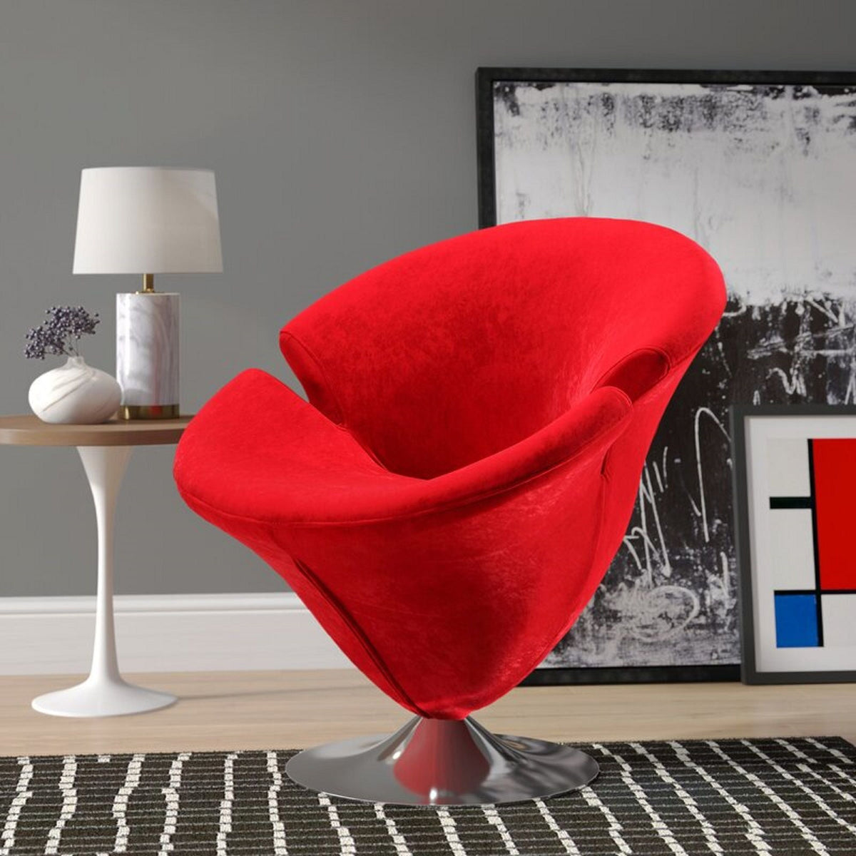 Tulip Sculptural Swivel Lounge Chair