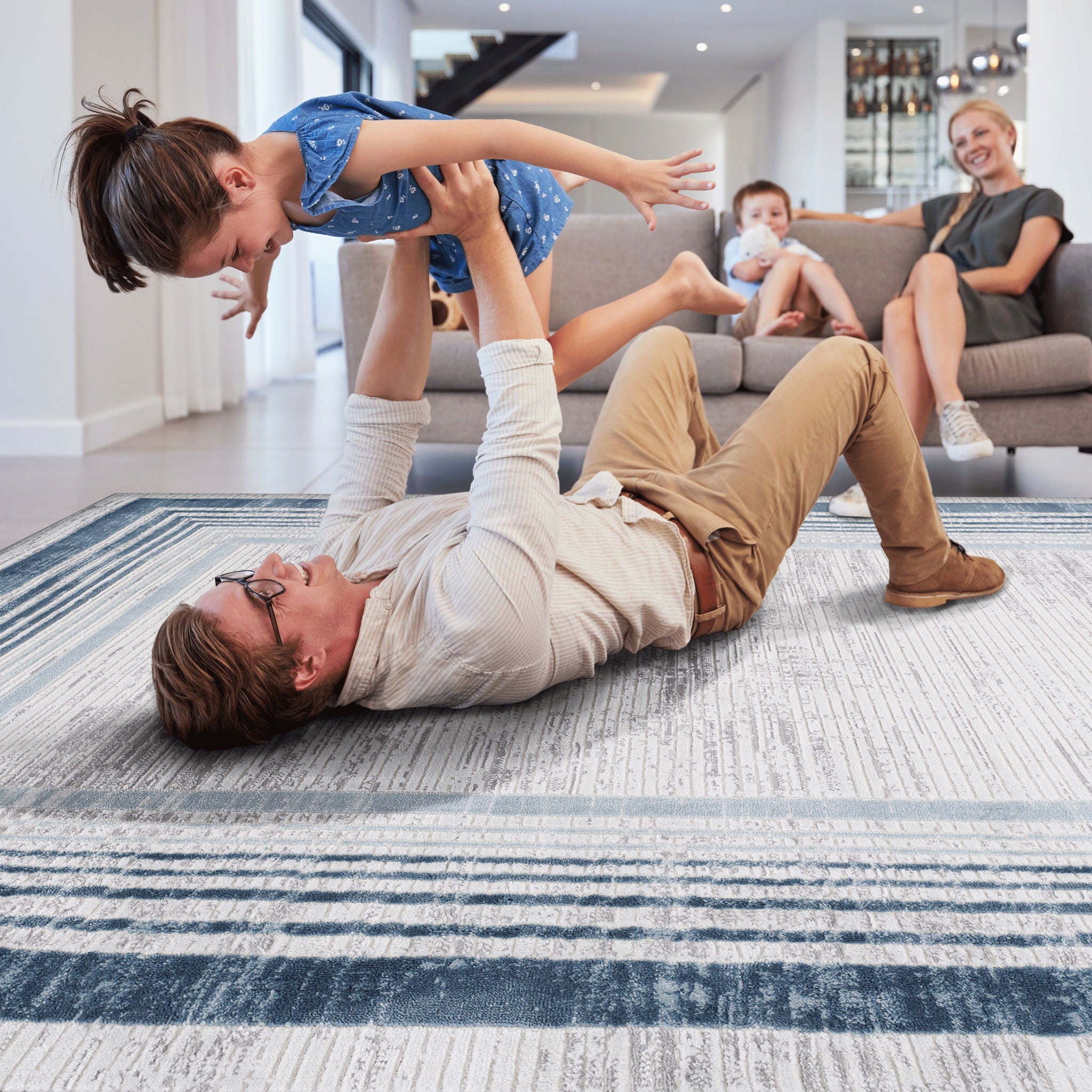Marfi 6' x 9' Bordered Area Rug - Blue/Ivory