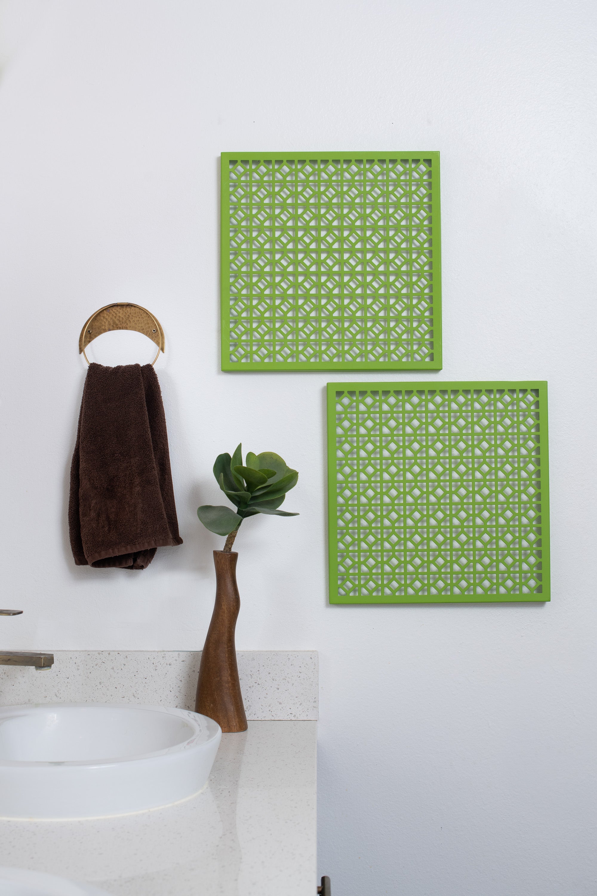 Breeze Block Metal Wall Tile: 15.5" x 15.5" Greenery