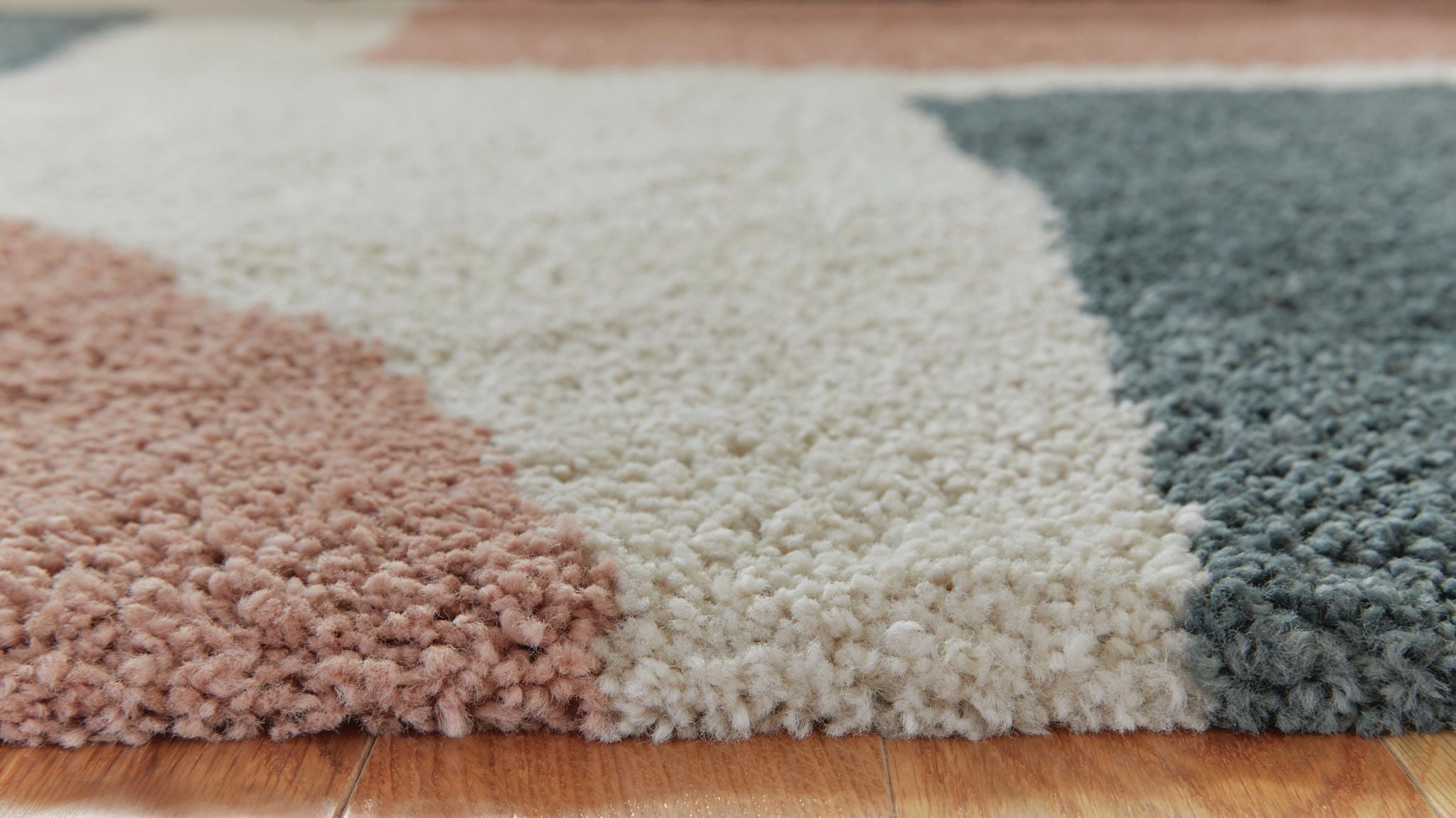 Flynnwick Area Rug