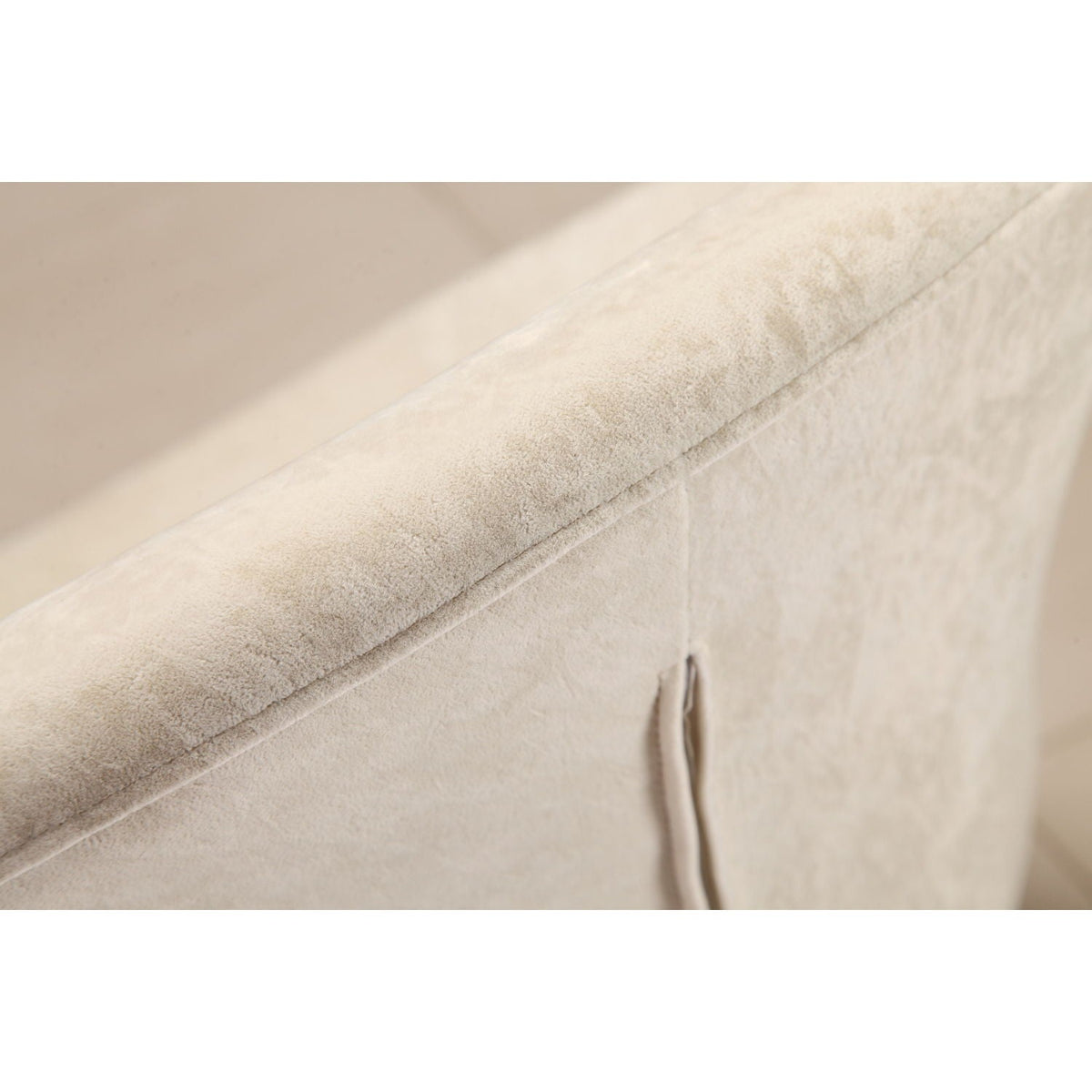 Tulip Sculptural Swivel Lounge Chair