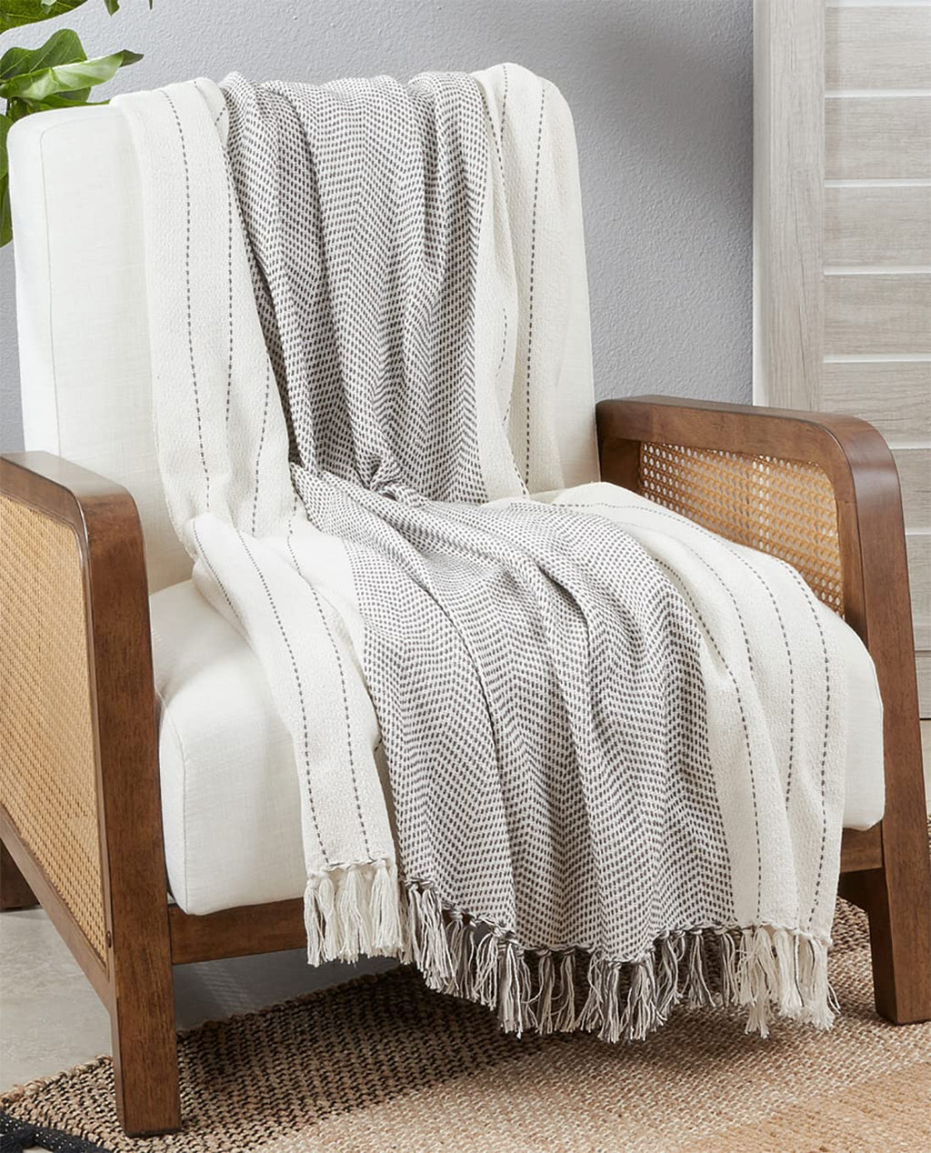 Fennco Styles Classic Kantha Stitch Cotton Throw Blanket with Tassel 50" W x 60" L – Grey Textured Blanket for Bed, Couch, Sofa, Home Décor, Ideas
