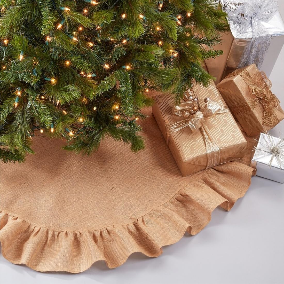 Fennco Styles Holiday Décor Ruffled Jute Christmas Tree Skirt - Natural Burlap Tree Skirt for Home, Office, Outdoor, Winter Holidays and Special Occasions
