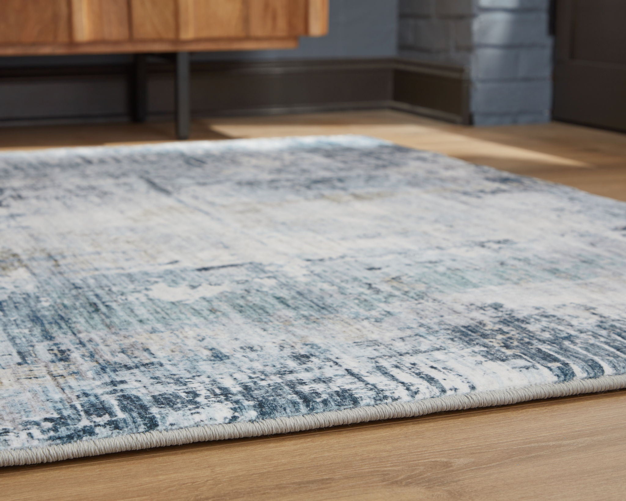 Arlenmont Area Rug