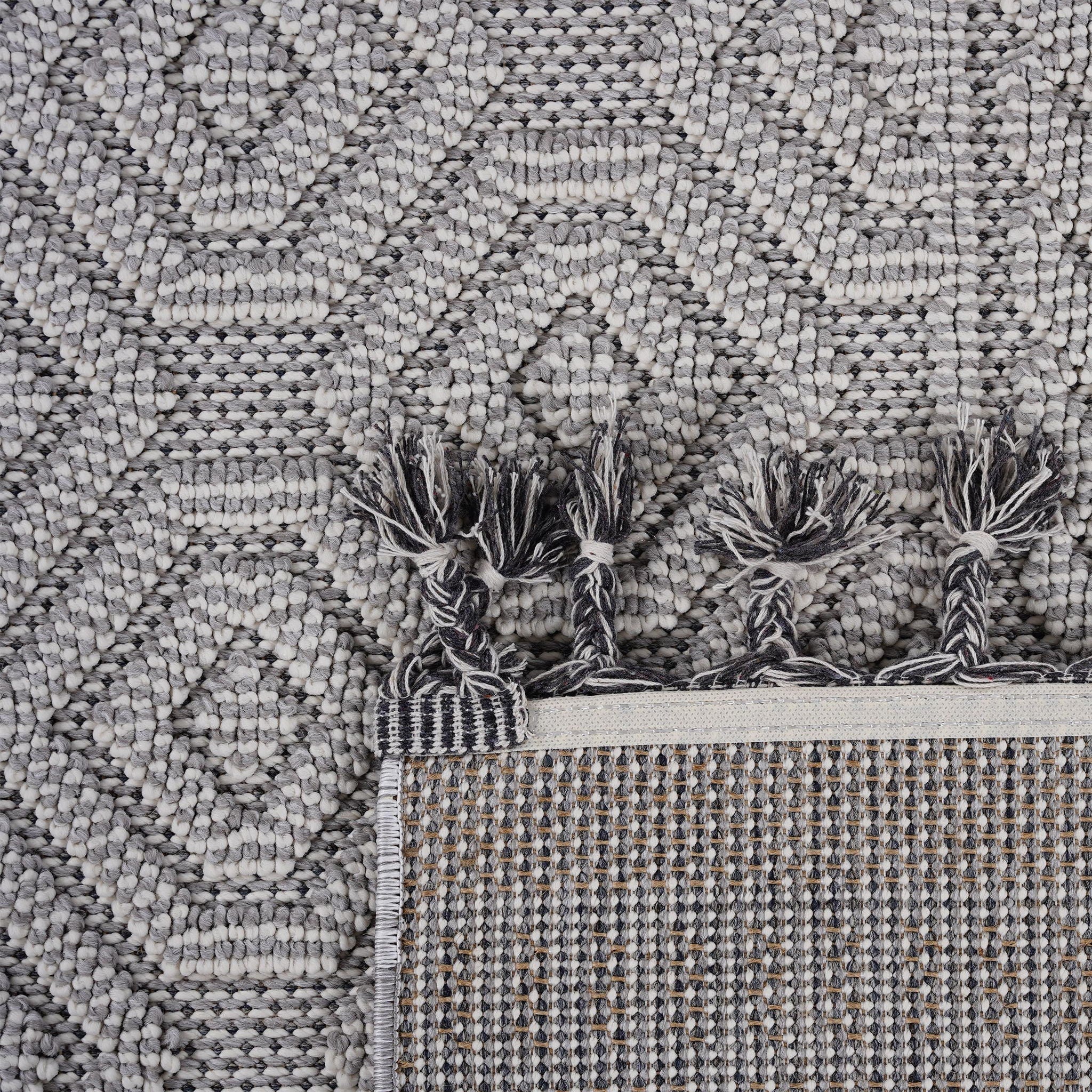 Guros Geometric Indoor/Outdoor Area Rug