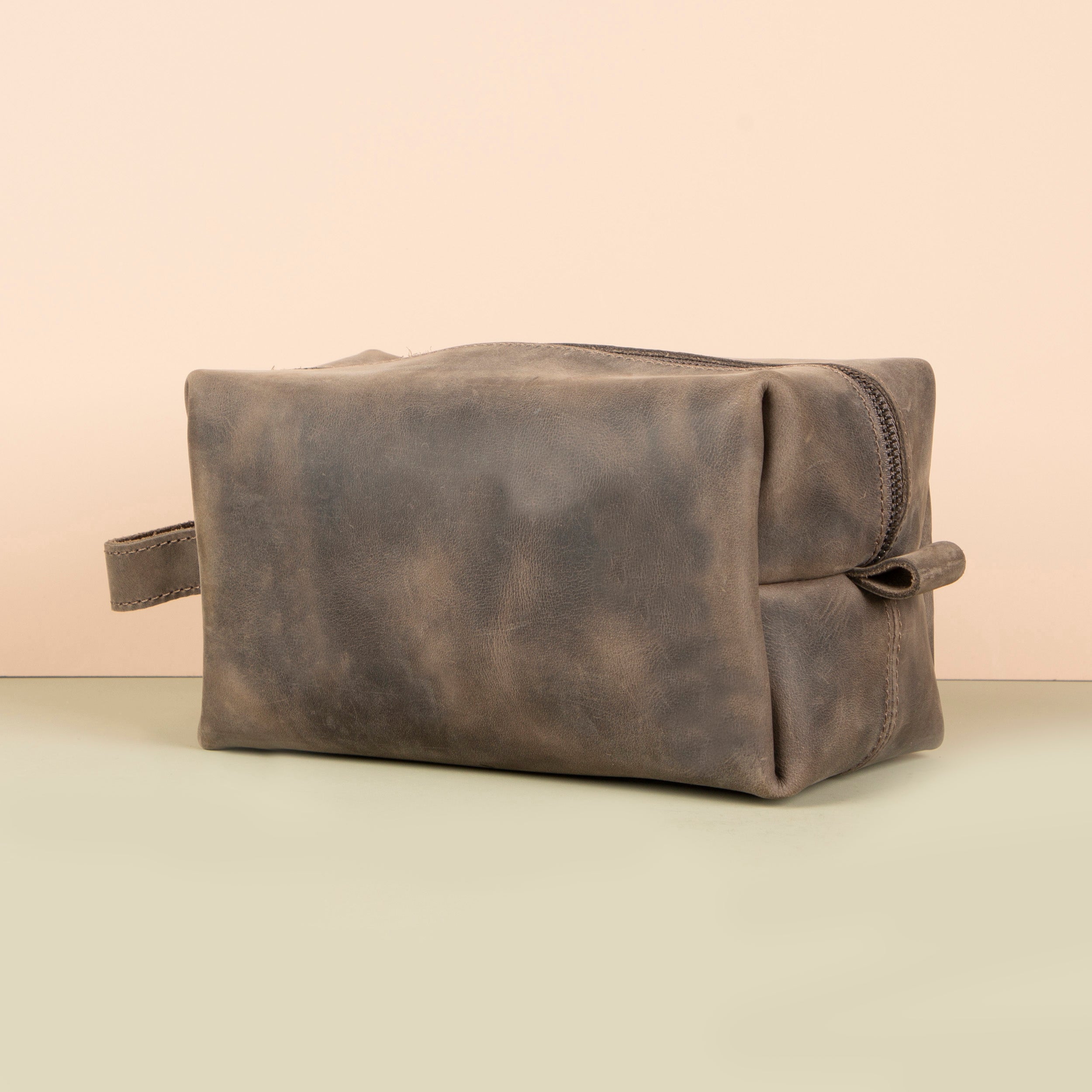 Minneapolis Leather Makeup Bag — Brown