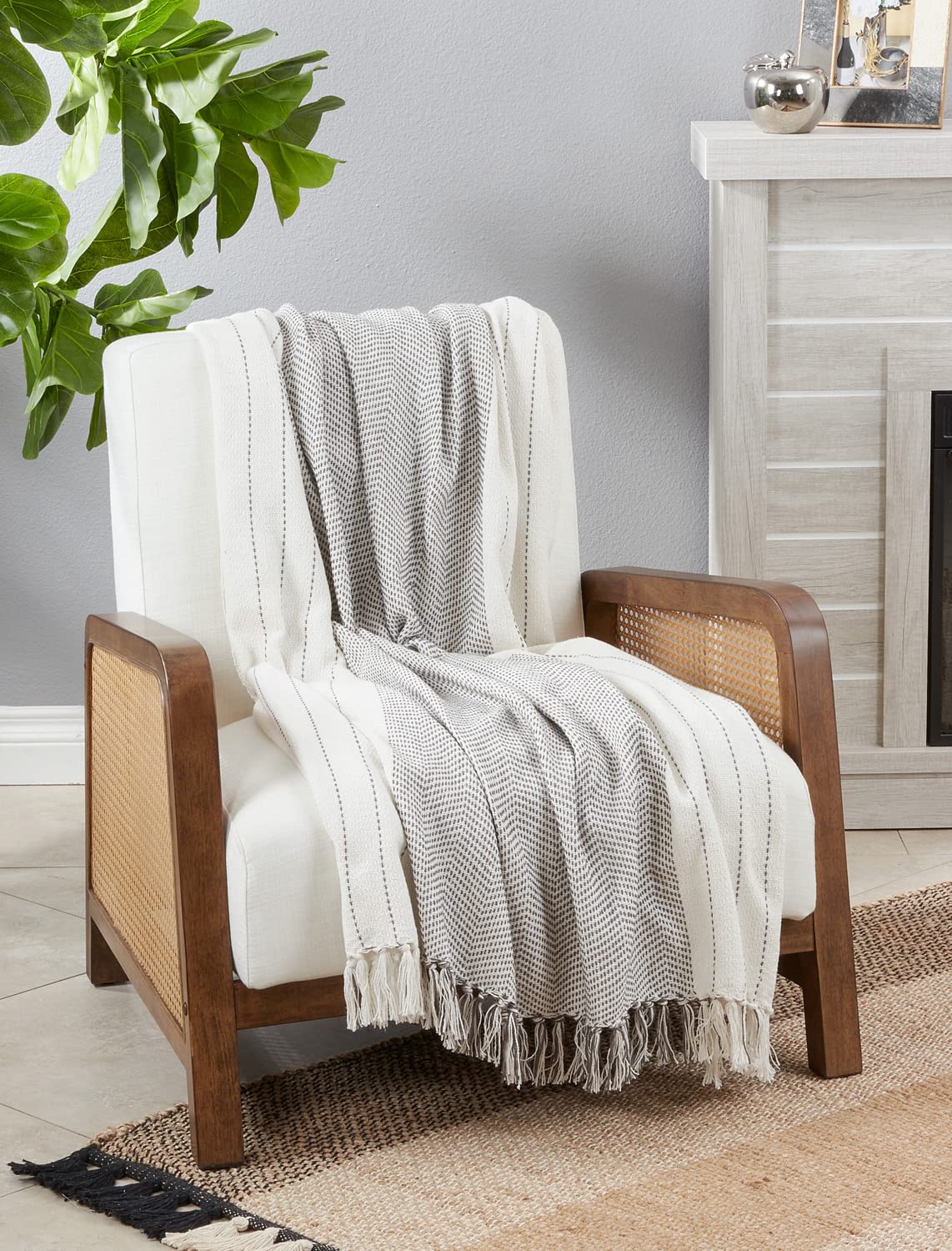 Fennco Styles Classic Kantha Stitch Cotton Throw Blanket with Tassel 50" W x 60" L – Grey Textured Blanket for Bed, Couch, Sofa, Home Décor, Ideas