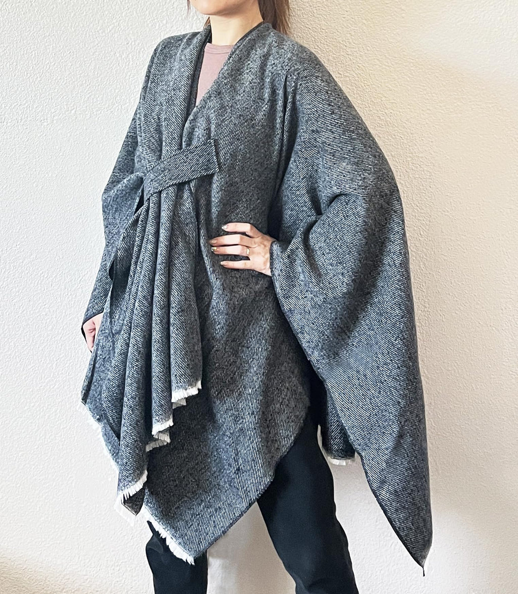 stylesilove Women Elegant Solid Color Fringe Poncho Open Front Shawl Cape Ultra Warm Wrap for Autumn Winter Season