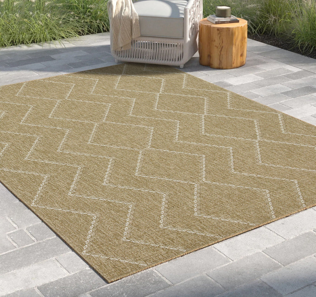Earth 5'3" x 7'3" Indoor/Outdoor Area Rug - Jute/White