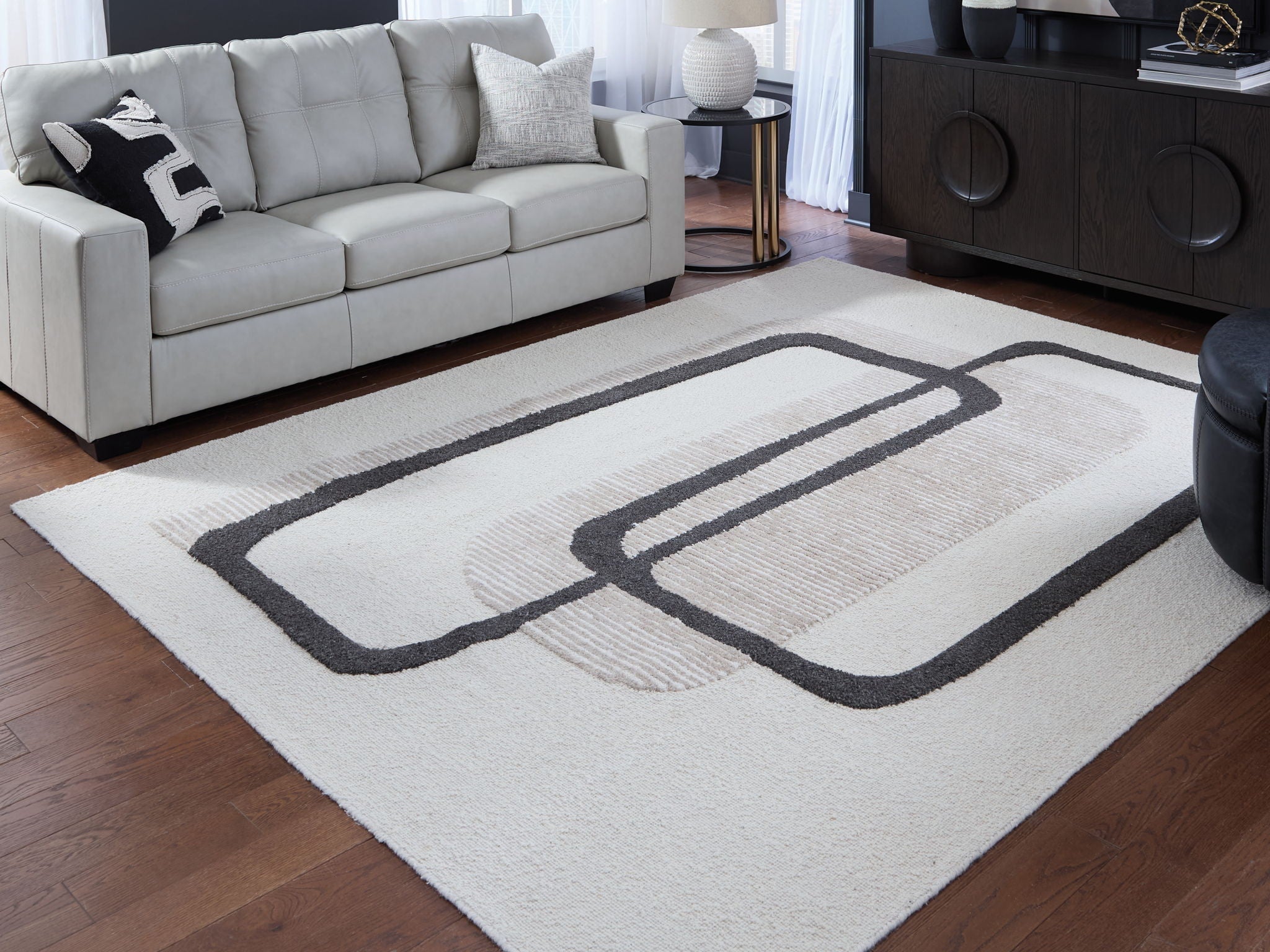 Davismour Area Rug