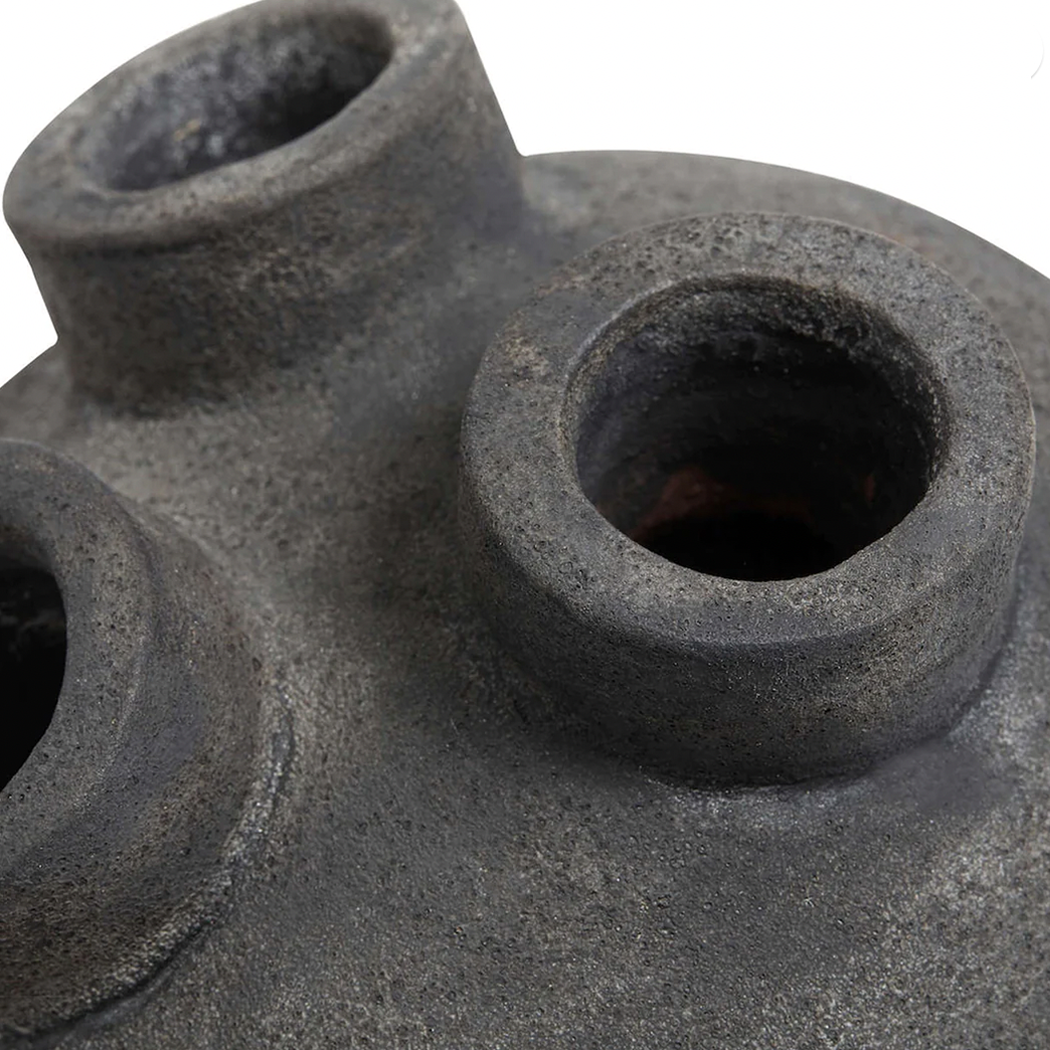 Aton Vase