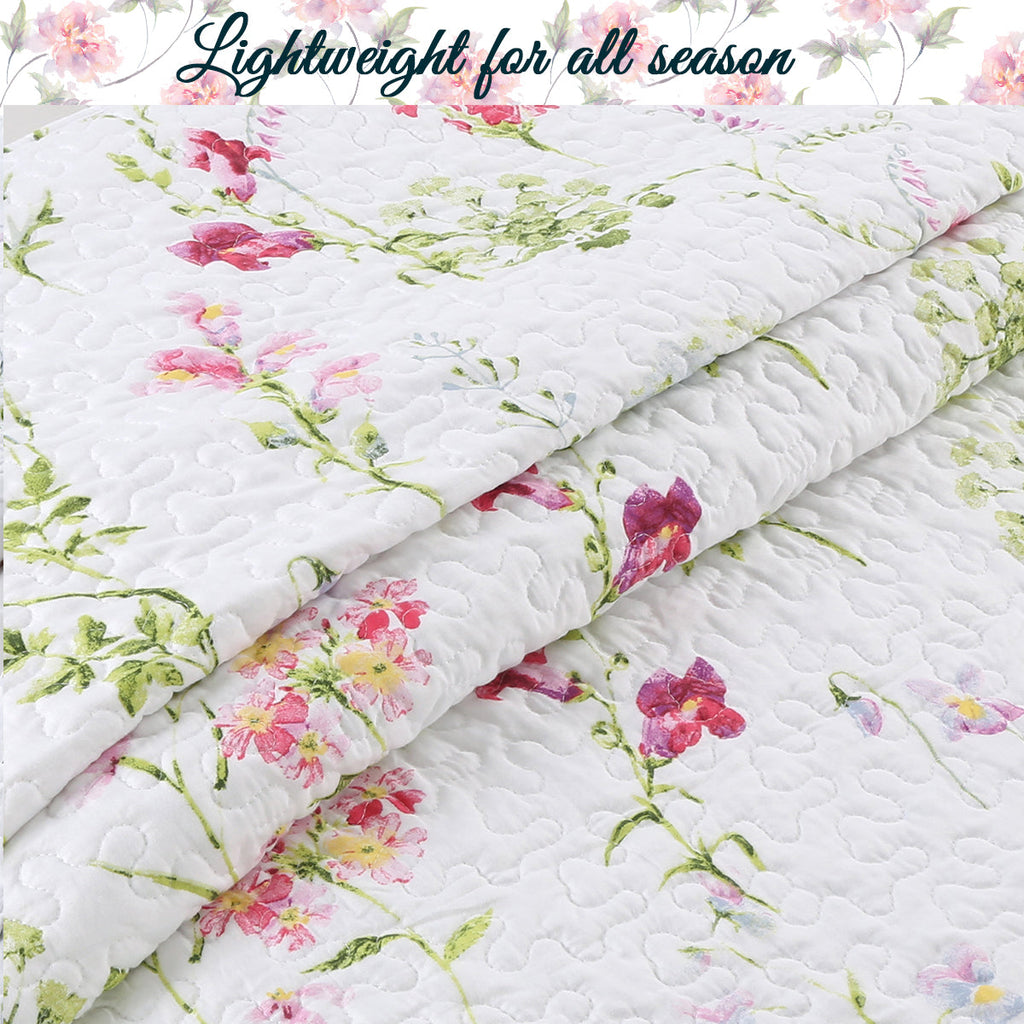 Carlotta Light Pink Blue Floral Print Reversible Quilt Bedding Set