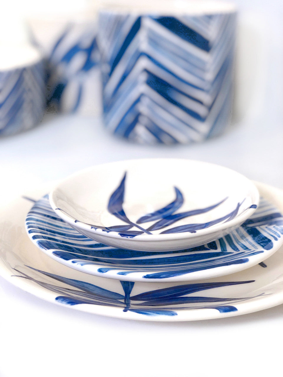 Floating Leaves Dinner Plate - Blue