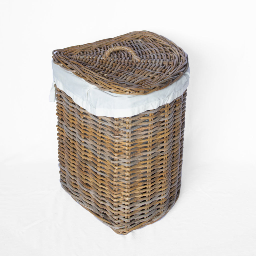 Rattan Corner Laundry Baskets with Lid and Inner Bag