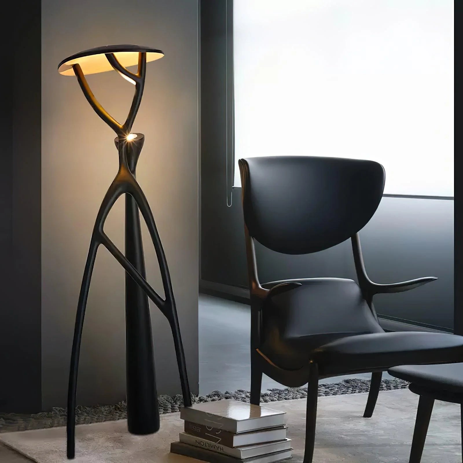 Blonski Black Statue Floor Lamp