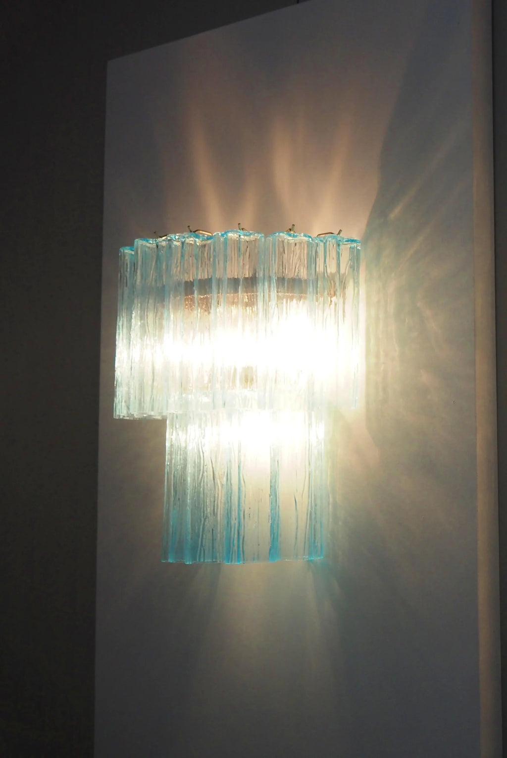 Star Shaped Blue Textured Glass Wall Lamp