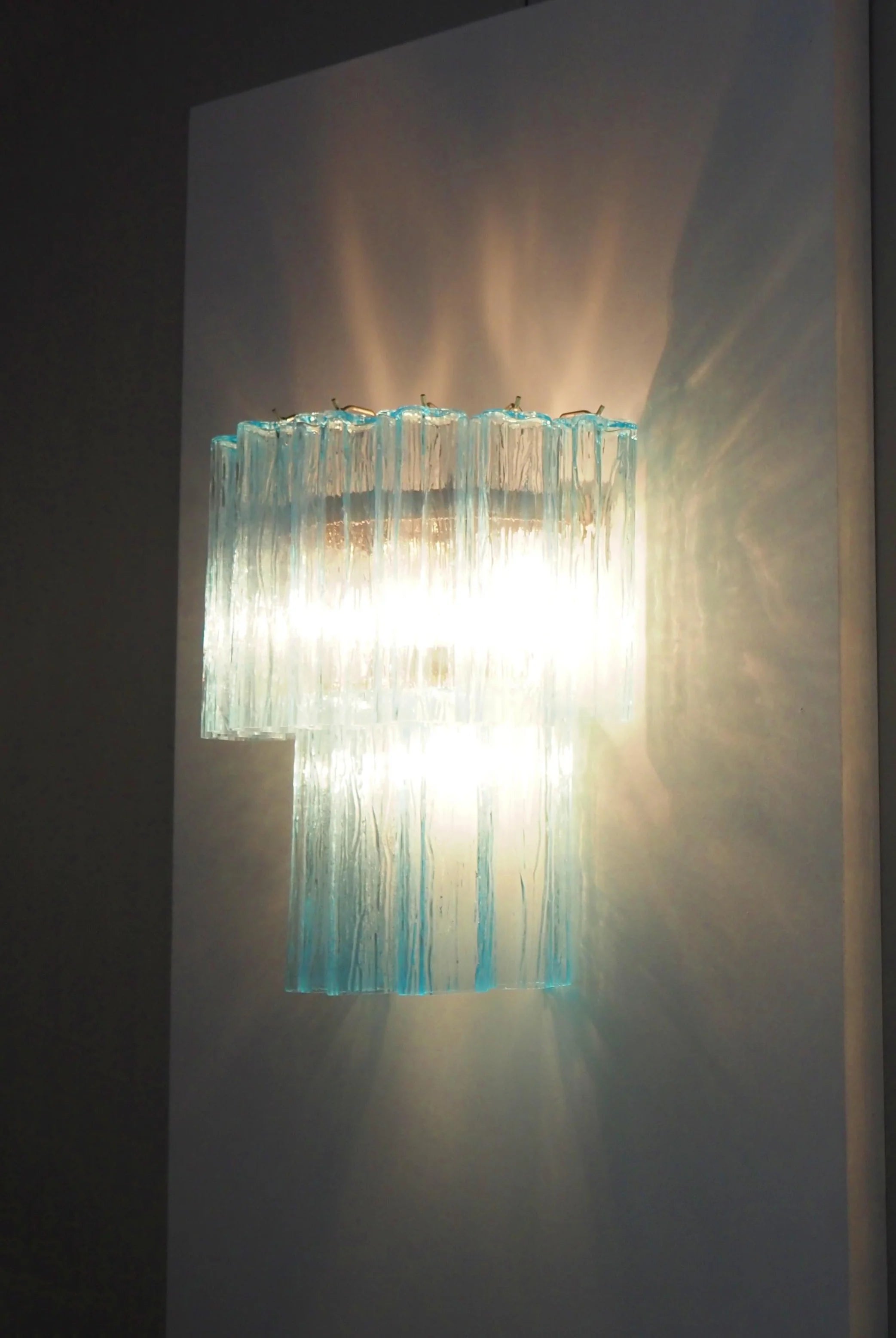 Star Shaped Blue Textured Glass Wall Lamp