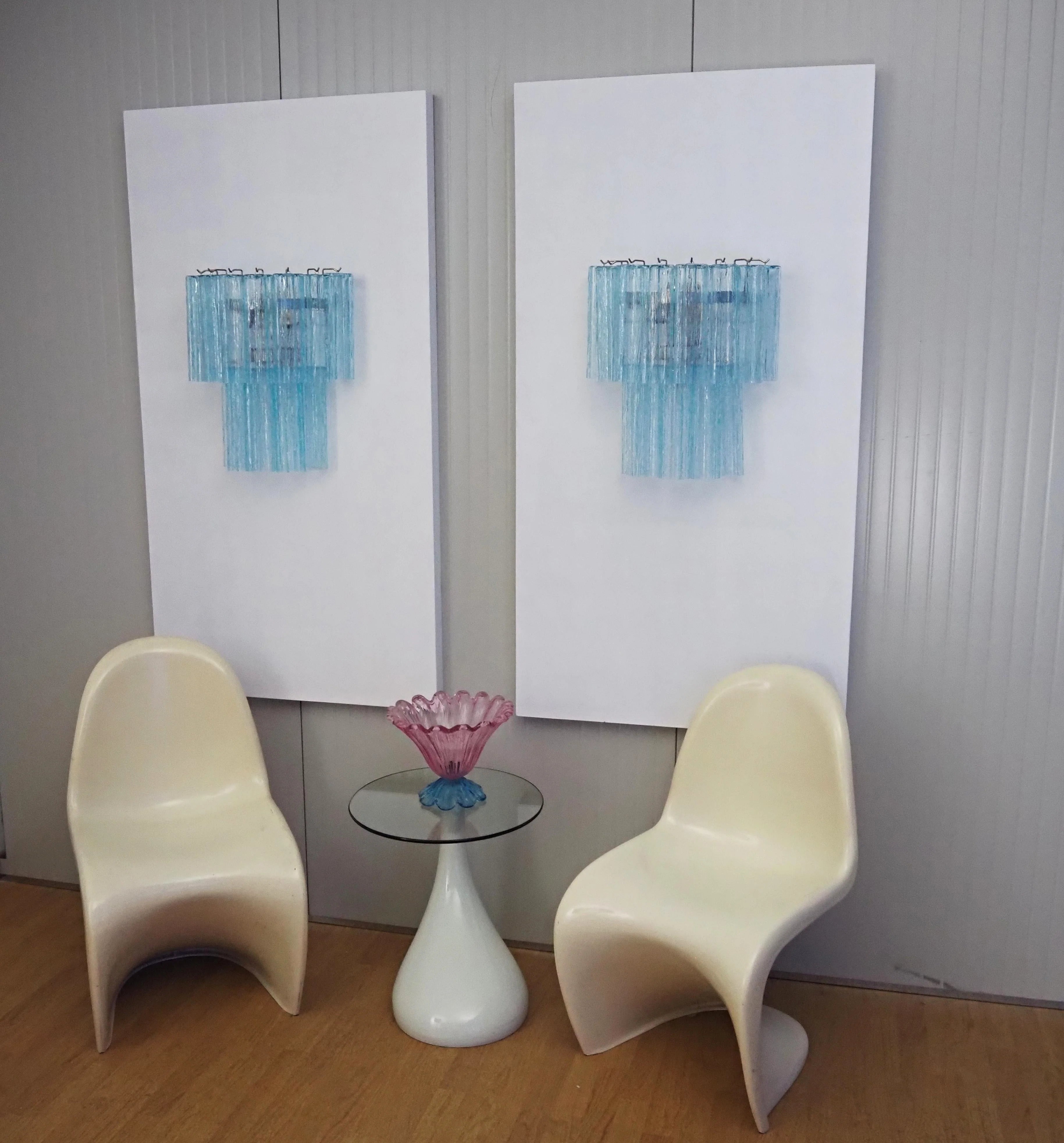 Star Shaped Blue Textured Glass Wall Lamp