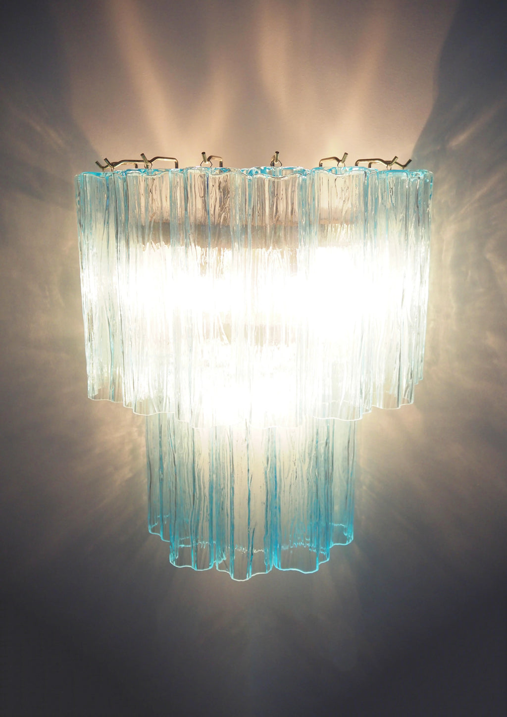 Star Shaped Blue Textured Glass Wall Lamp