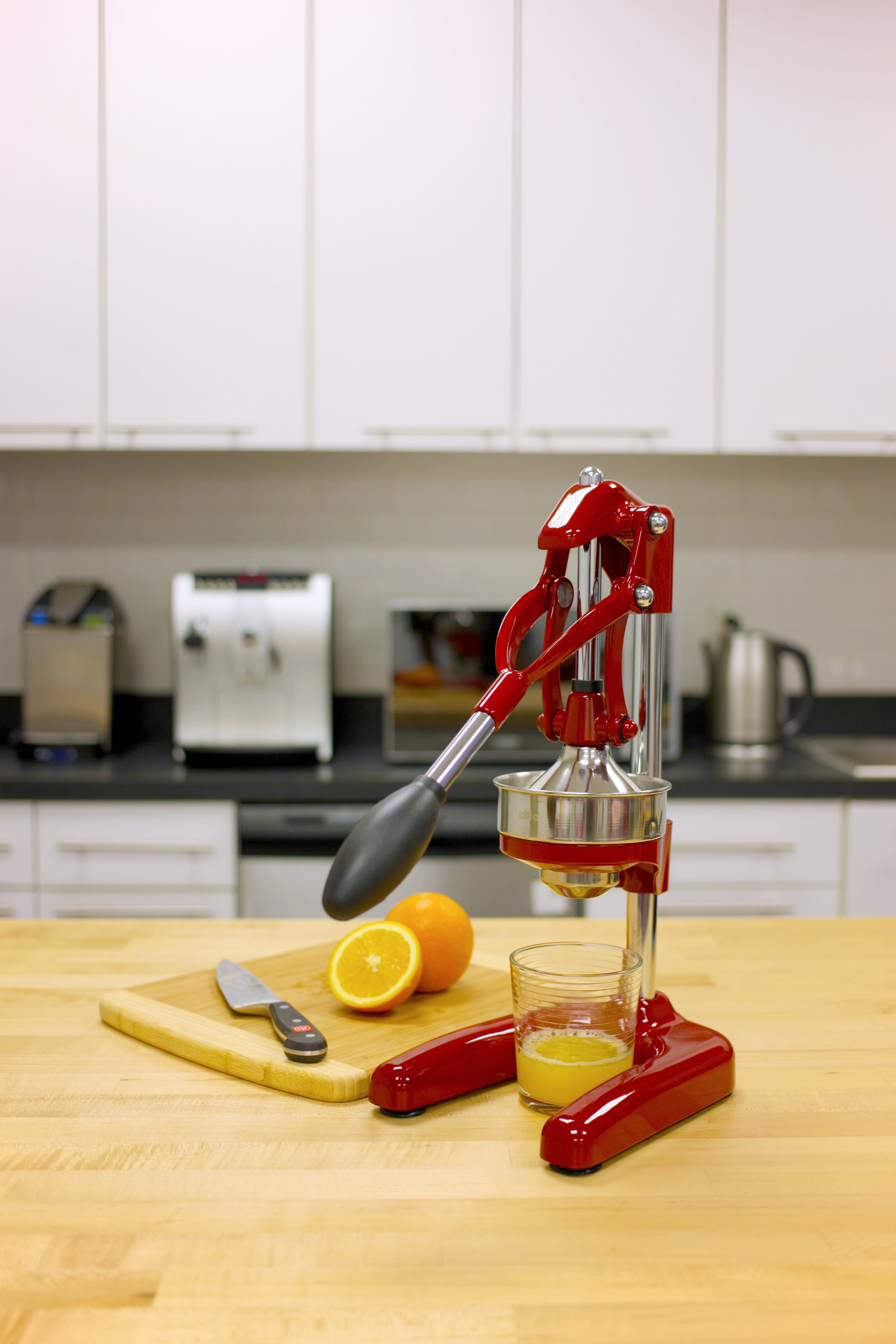 Amalfi" Citrus Press, 7" x 8" x 16.5"