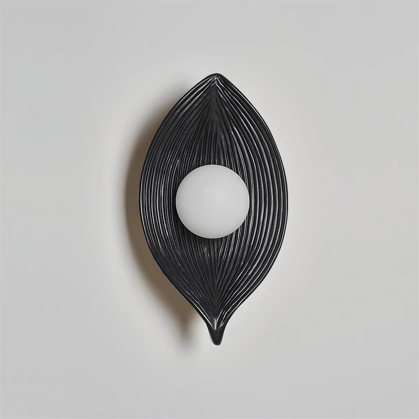 Contemporary Nordic Leaf Resin Wall Lamp