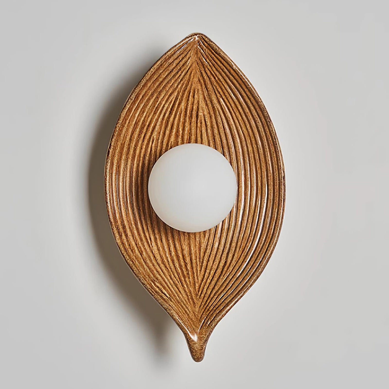 Contemporary Nordic Leaf Resin Wall Lamp