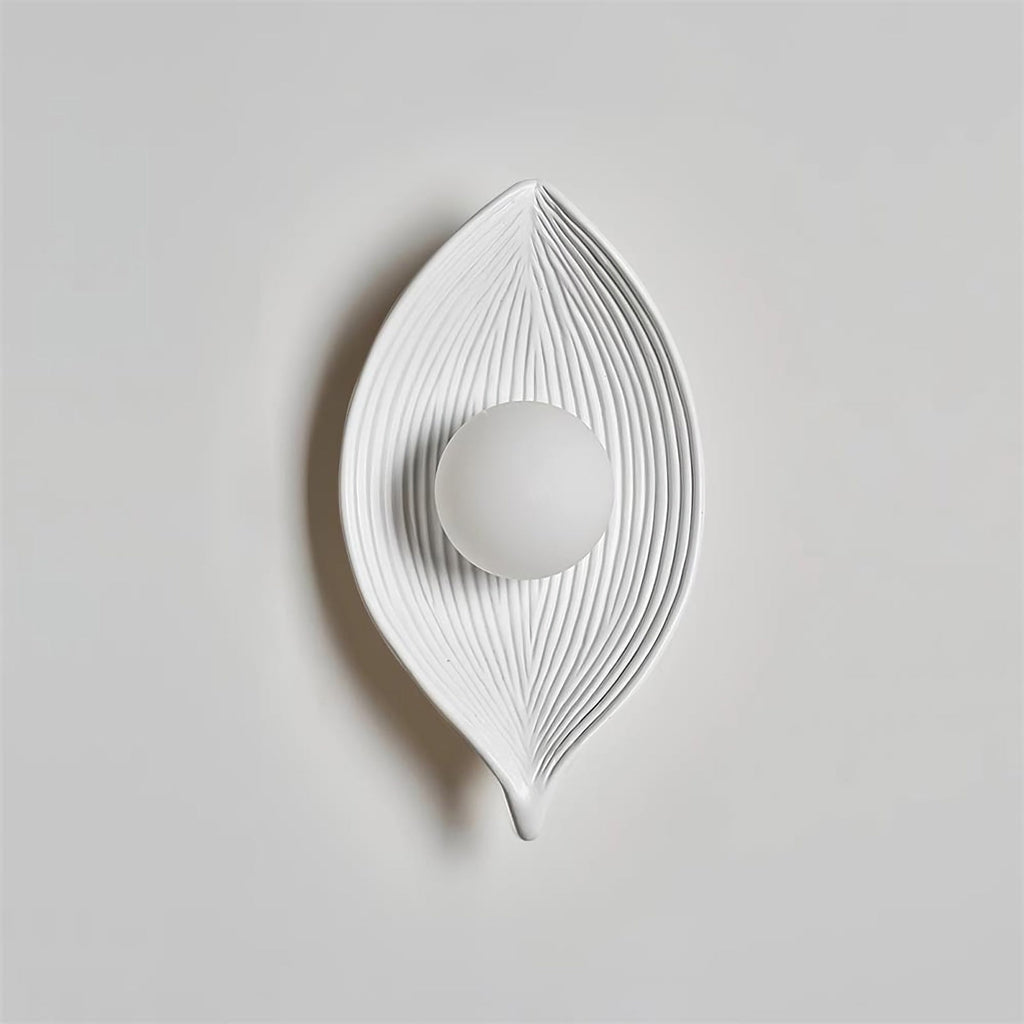 Contemporary Nordic Leaf Resin Wall Lamp