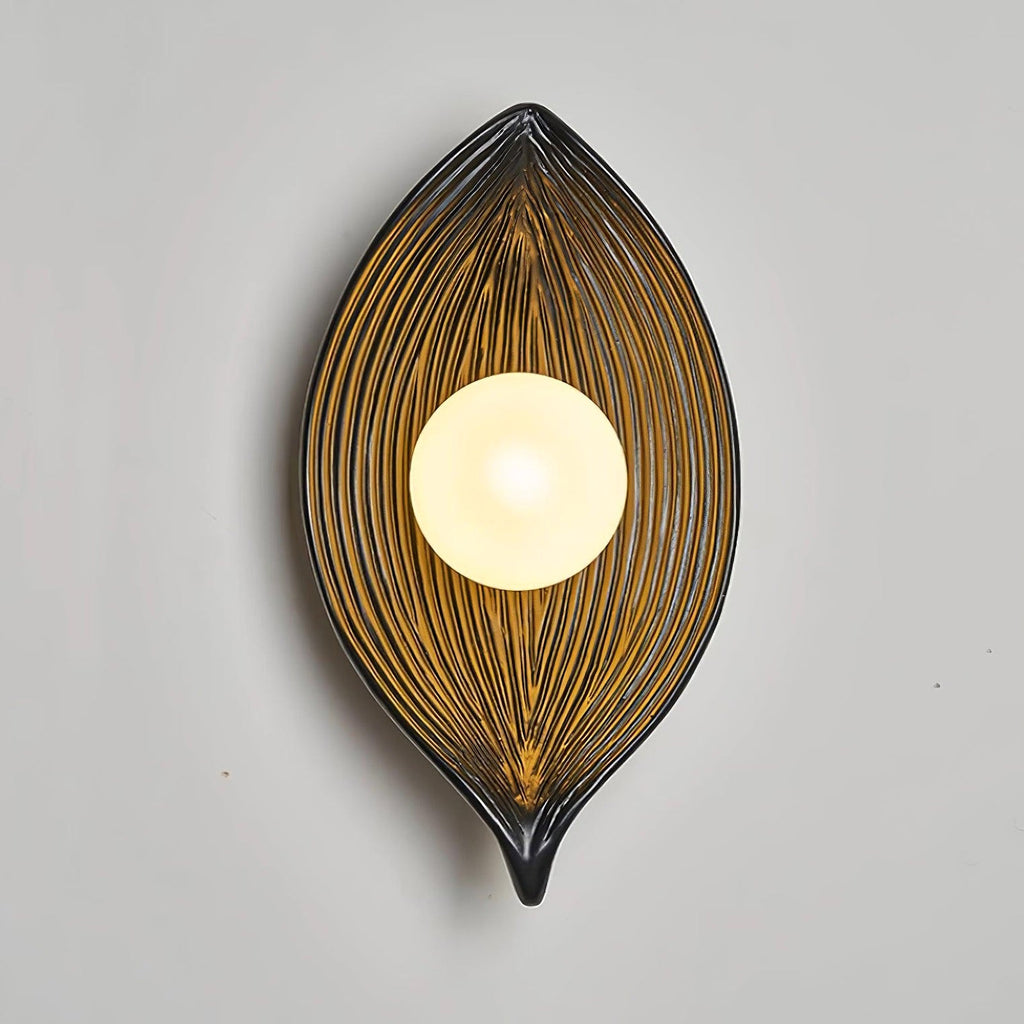 Contemporary Nordic Leaf Resin Wall Lamp