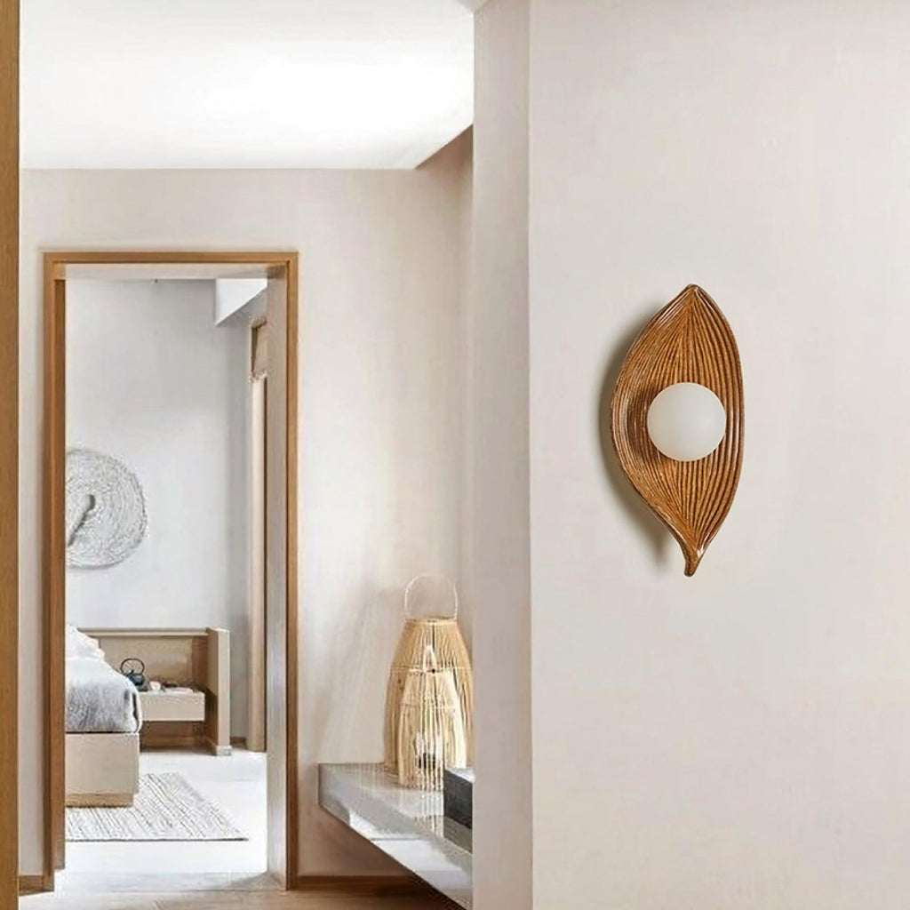 Contemporary Nordic Leaf Resin Wall Lamp