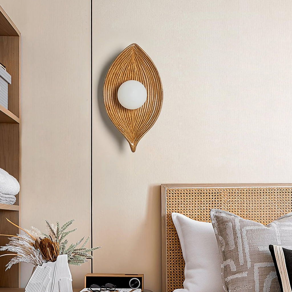 Contemporary Nordic Leaf Resin Wall Lamp