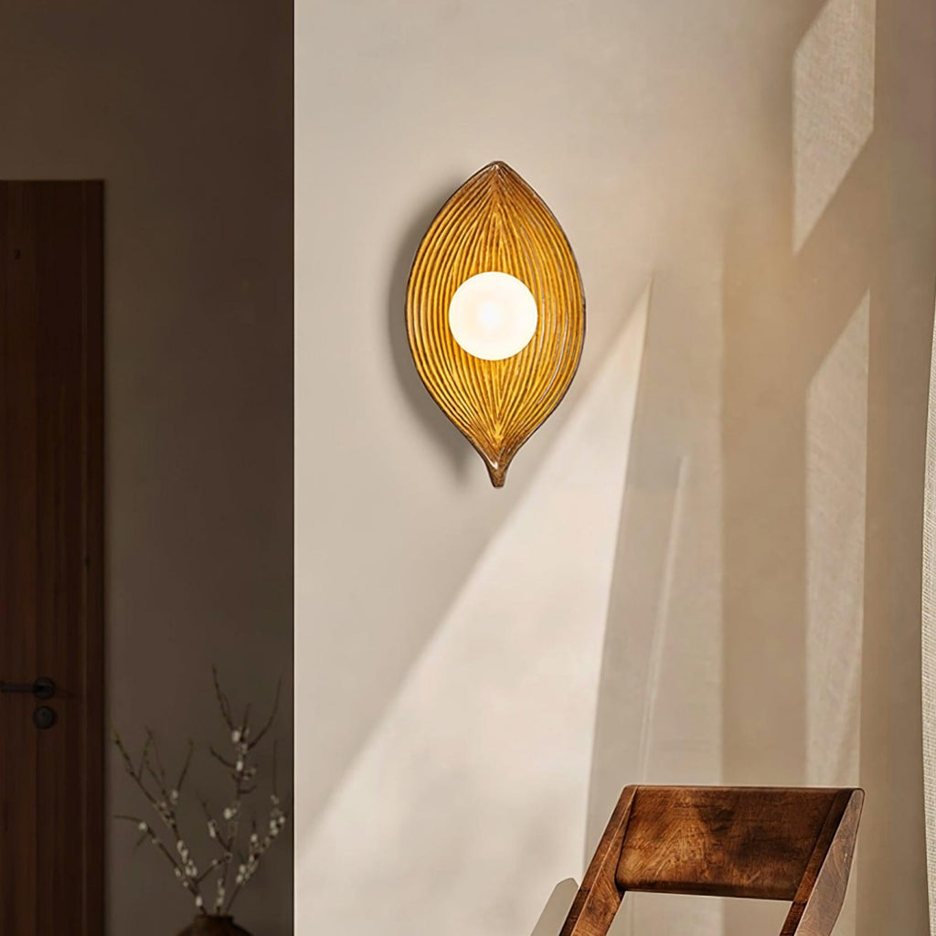 Contemporary Nordic Leaf Resin Wall Lamp