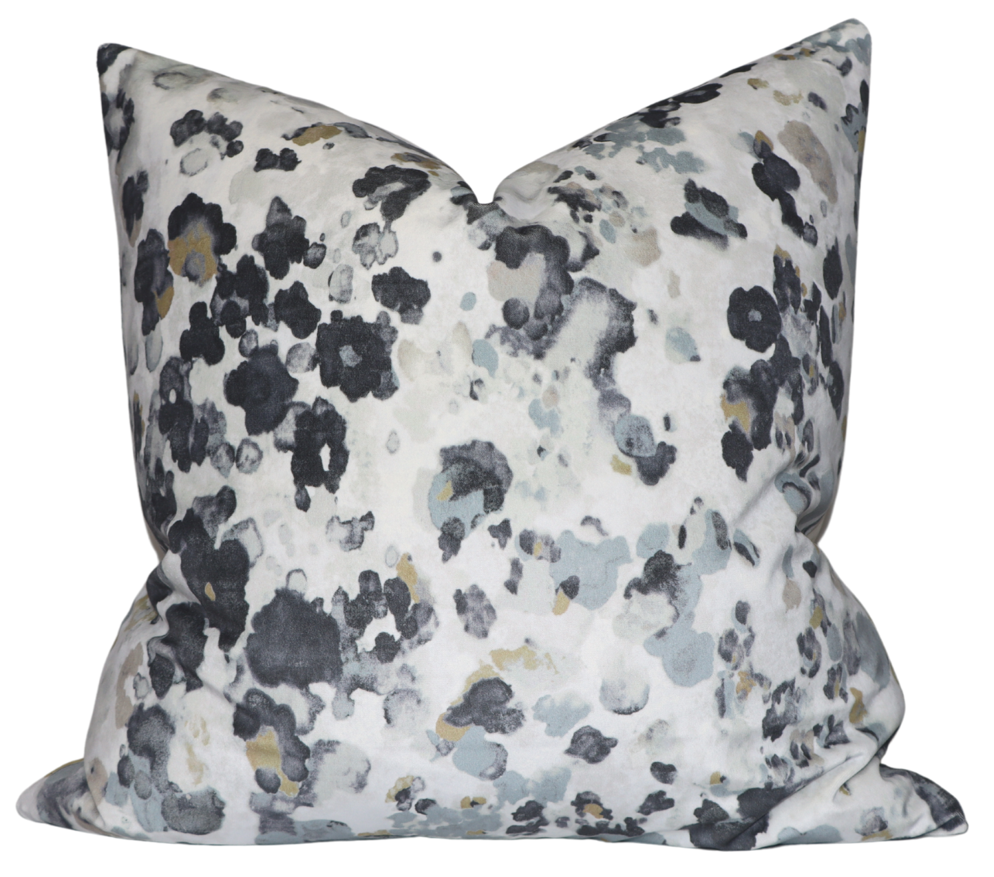 Niumi Storm Luxurious Velvet Pillow Cover