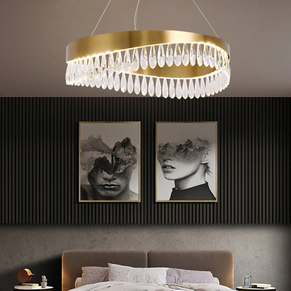 Golden Ring Crystal Light Luxury Chandelier