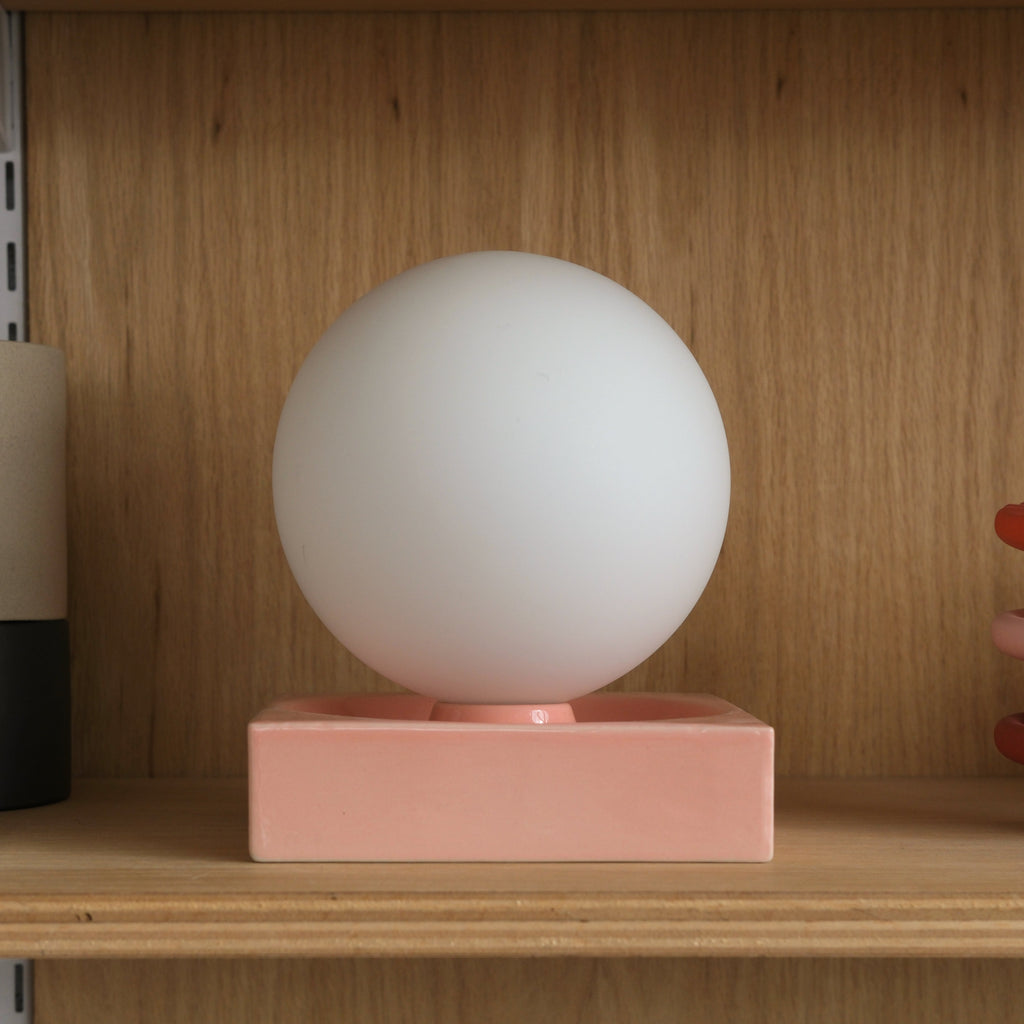 Cubic Table Lamp