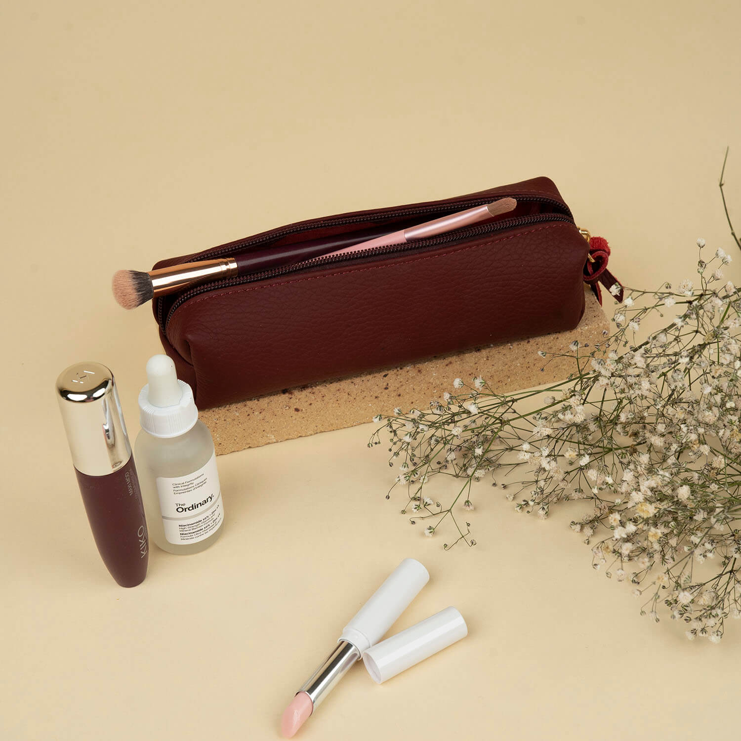 Aurora Leather Makeup Bag — Burgundy